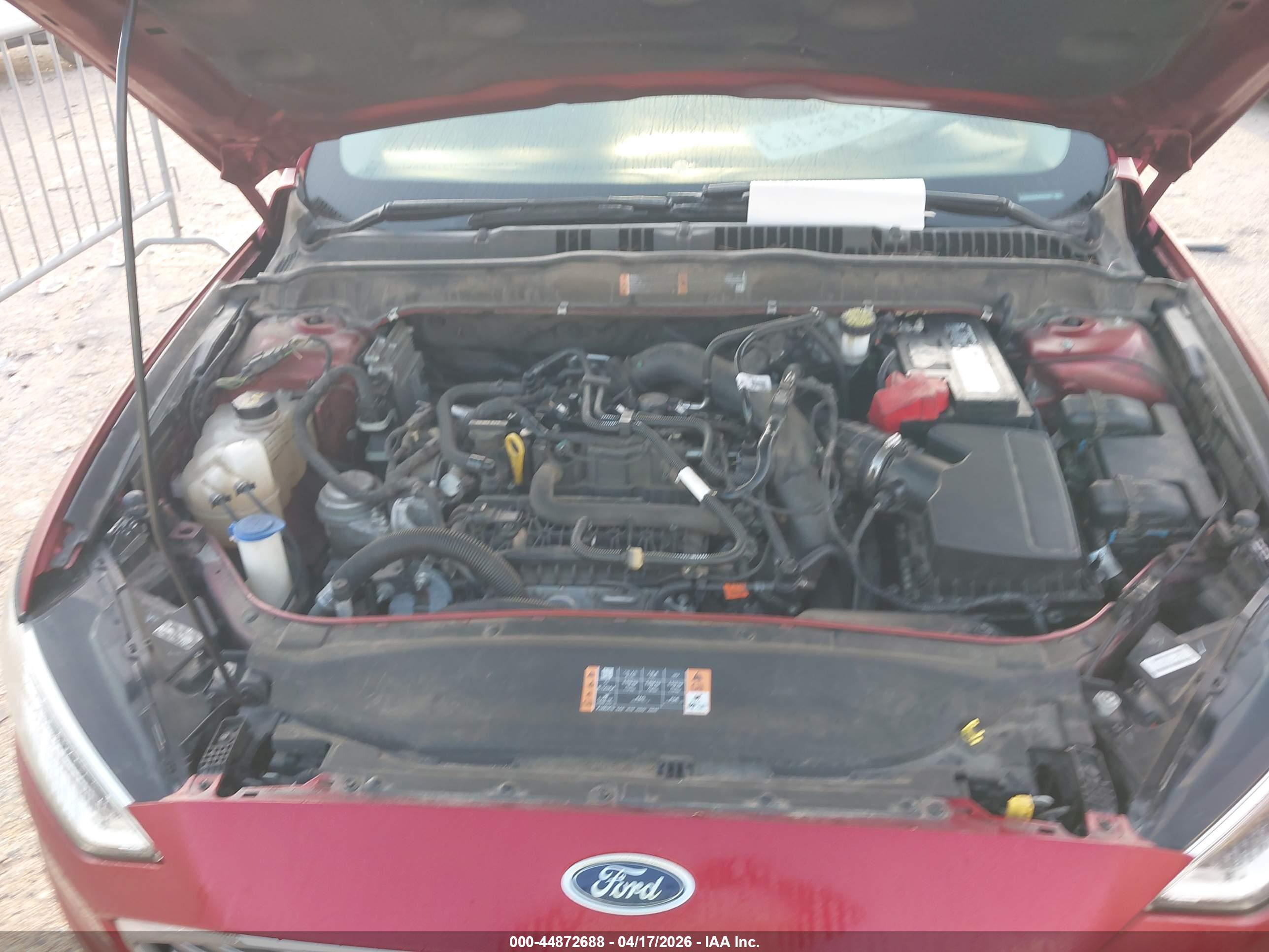 FORD FUSION image 10
