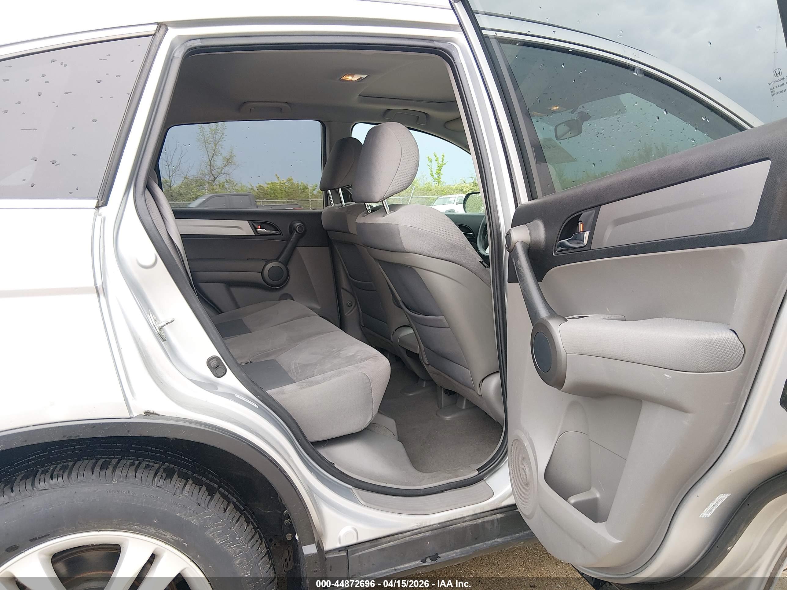 HONDA CR-V image 8