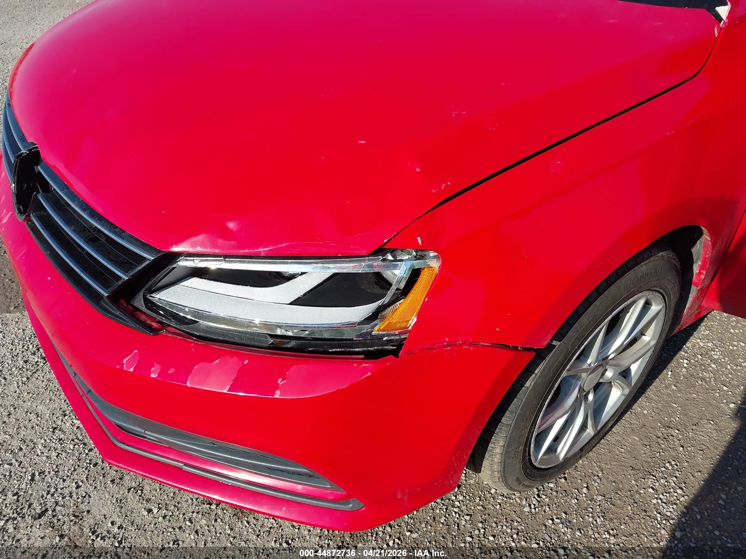 VOLKSWAGEN JETTA image 6