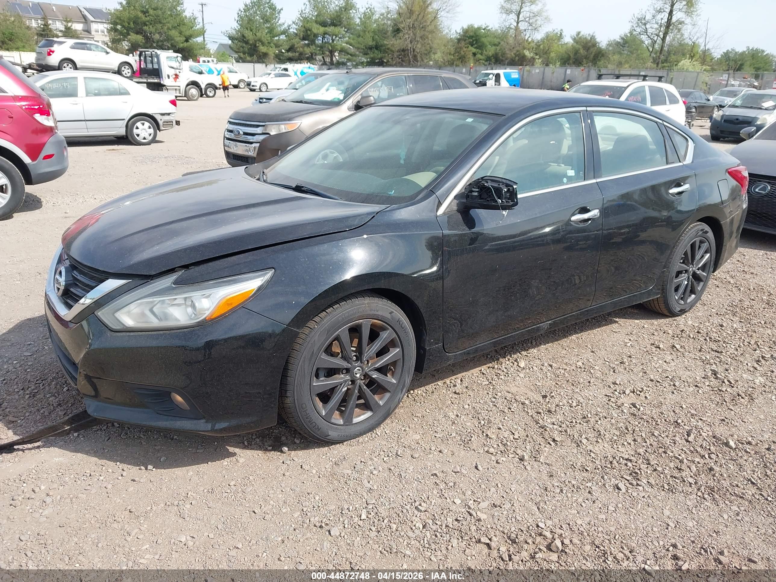 NISSAN ALTIMA image 2