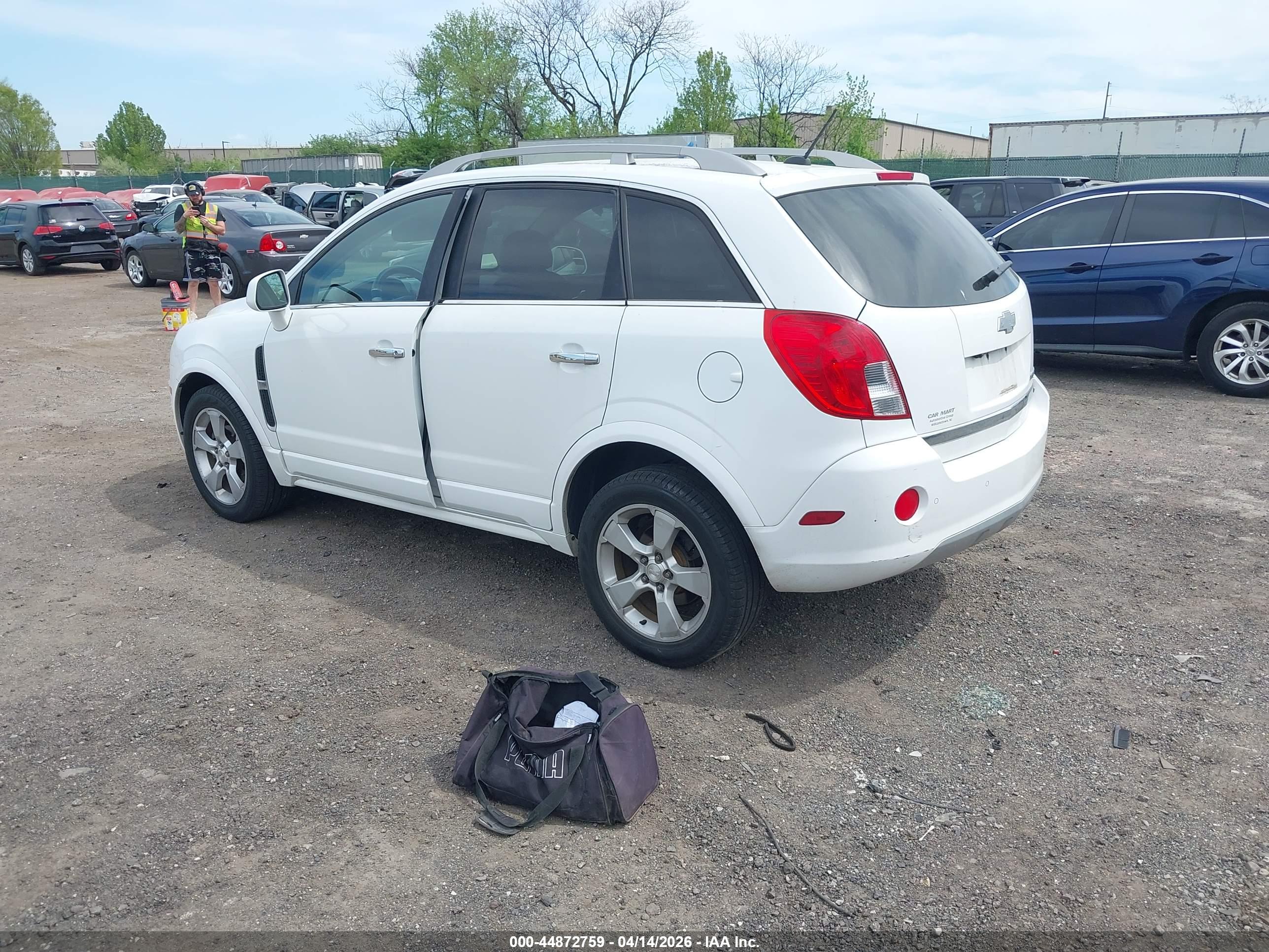 CHEVROLET CAPTIVA image 3