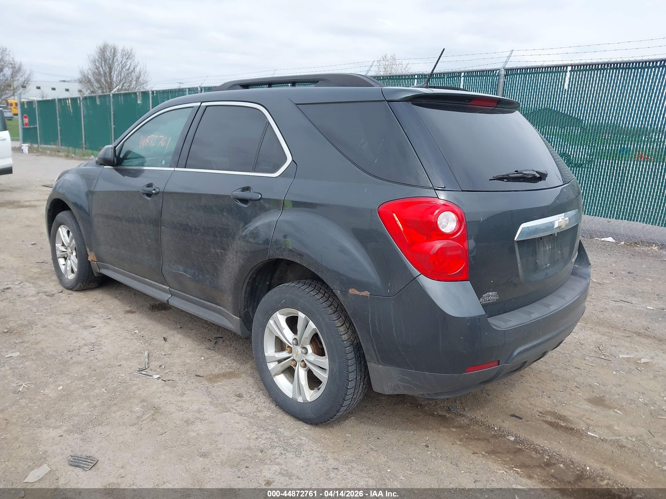 CHEVROLET EQUINOX image 3