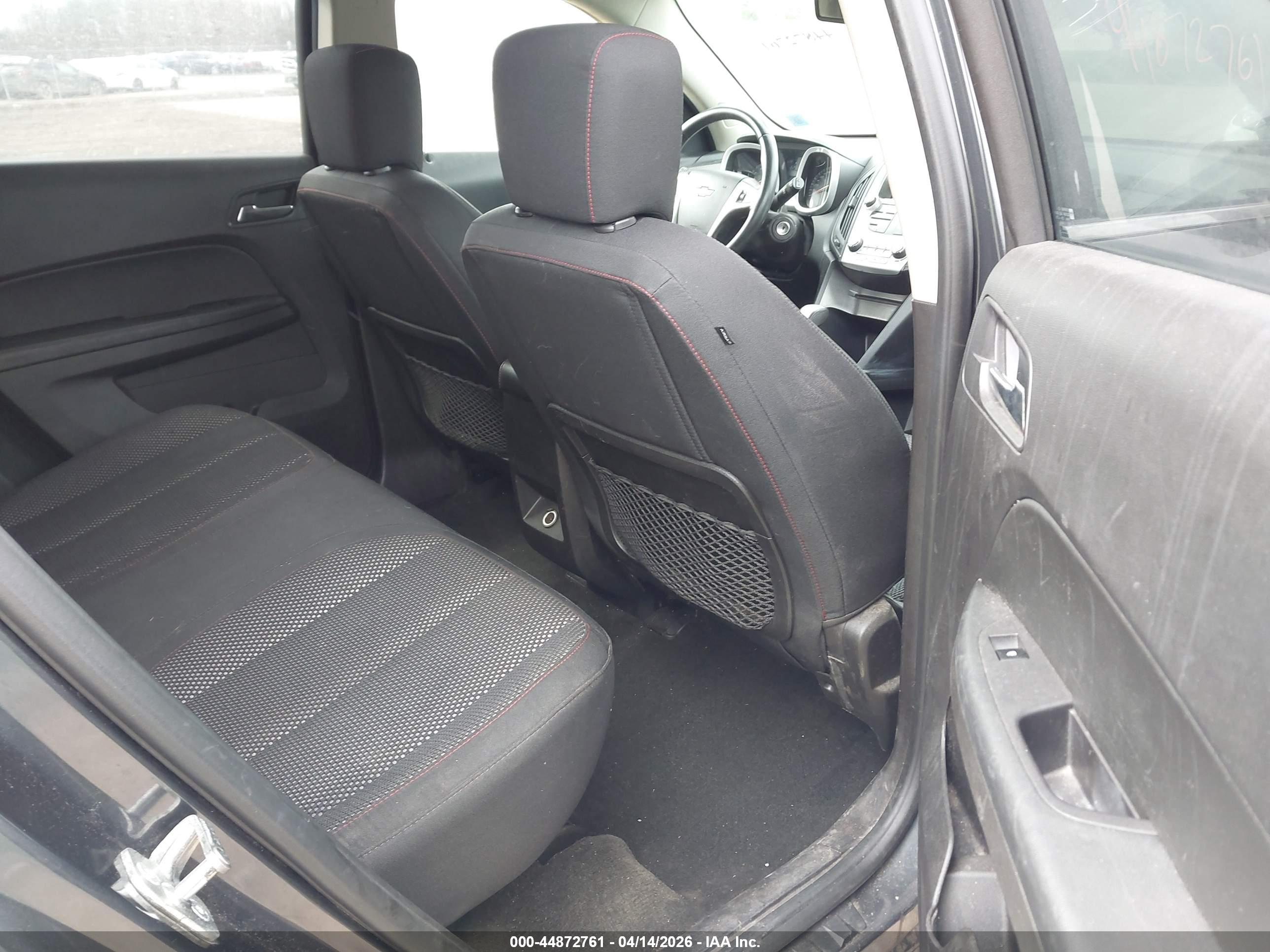 CHEVROLET EQUINOX image 8