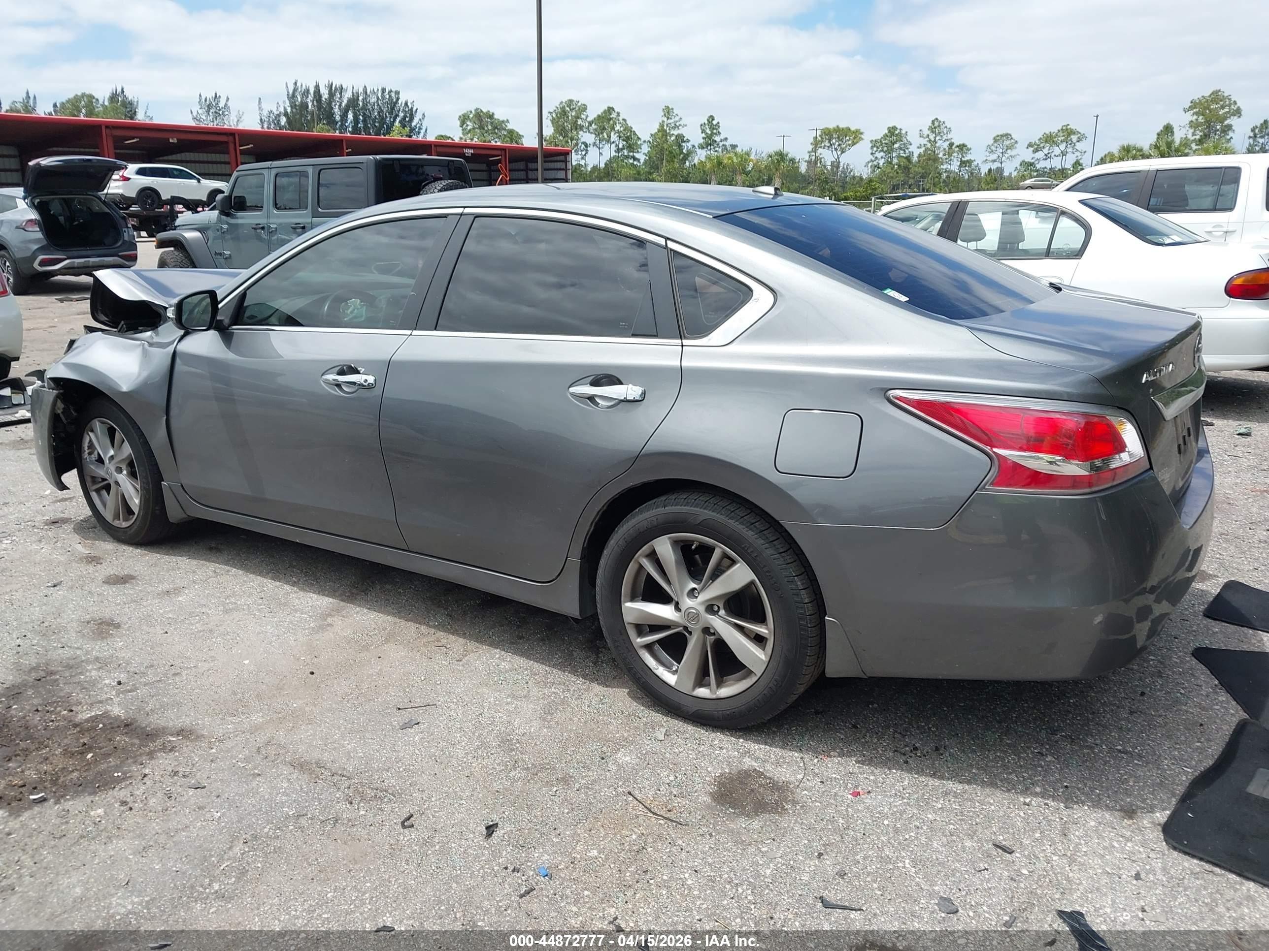 NISSAN ALTIMA image 3