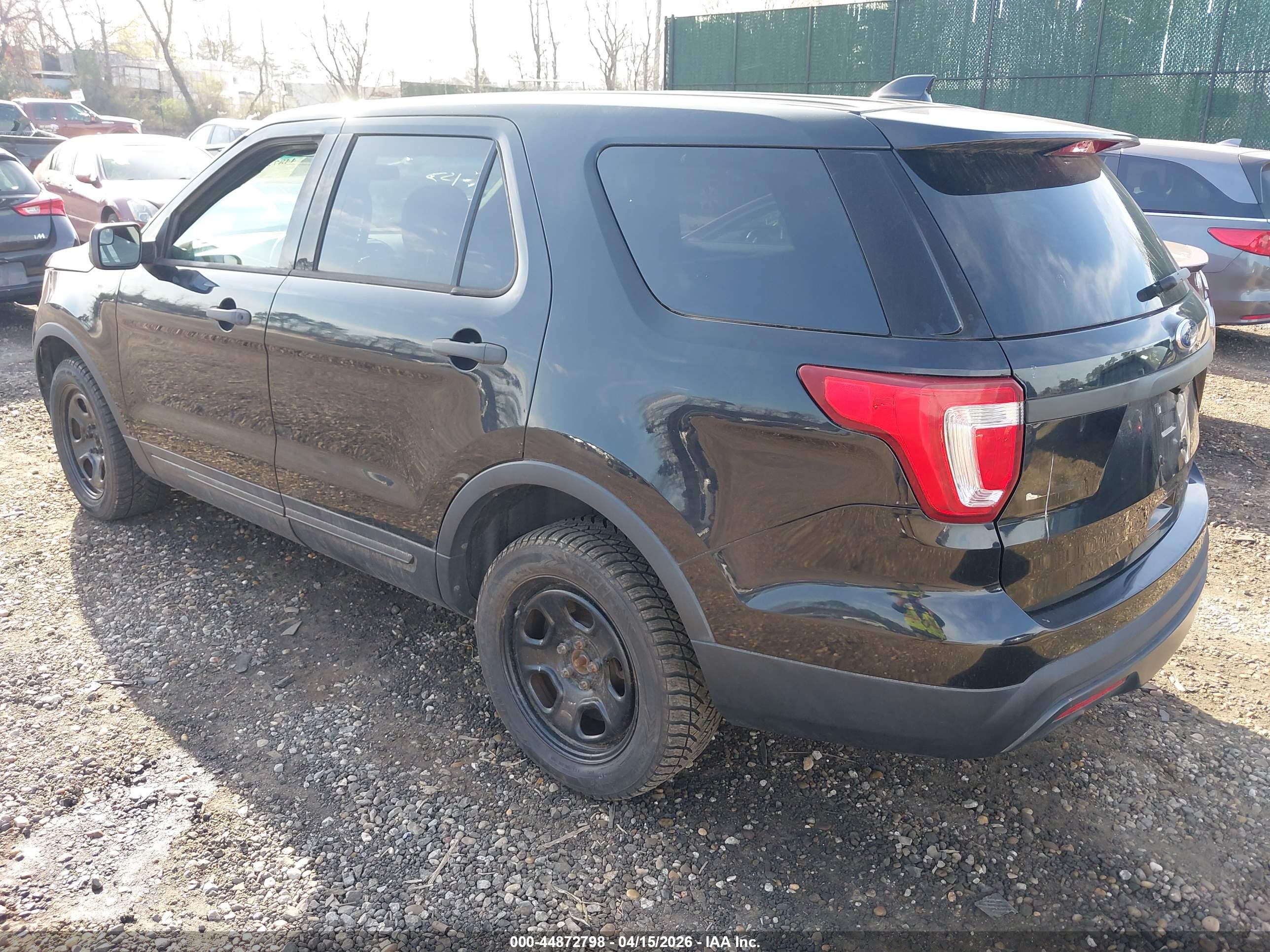 FORD UTILITY image 3