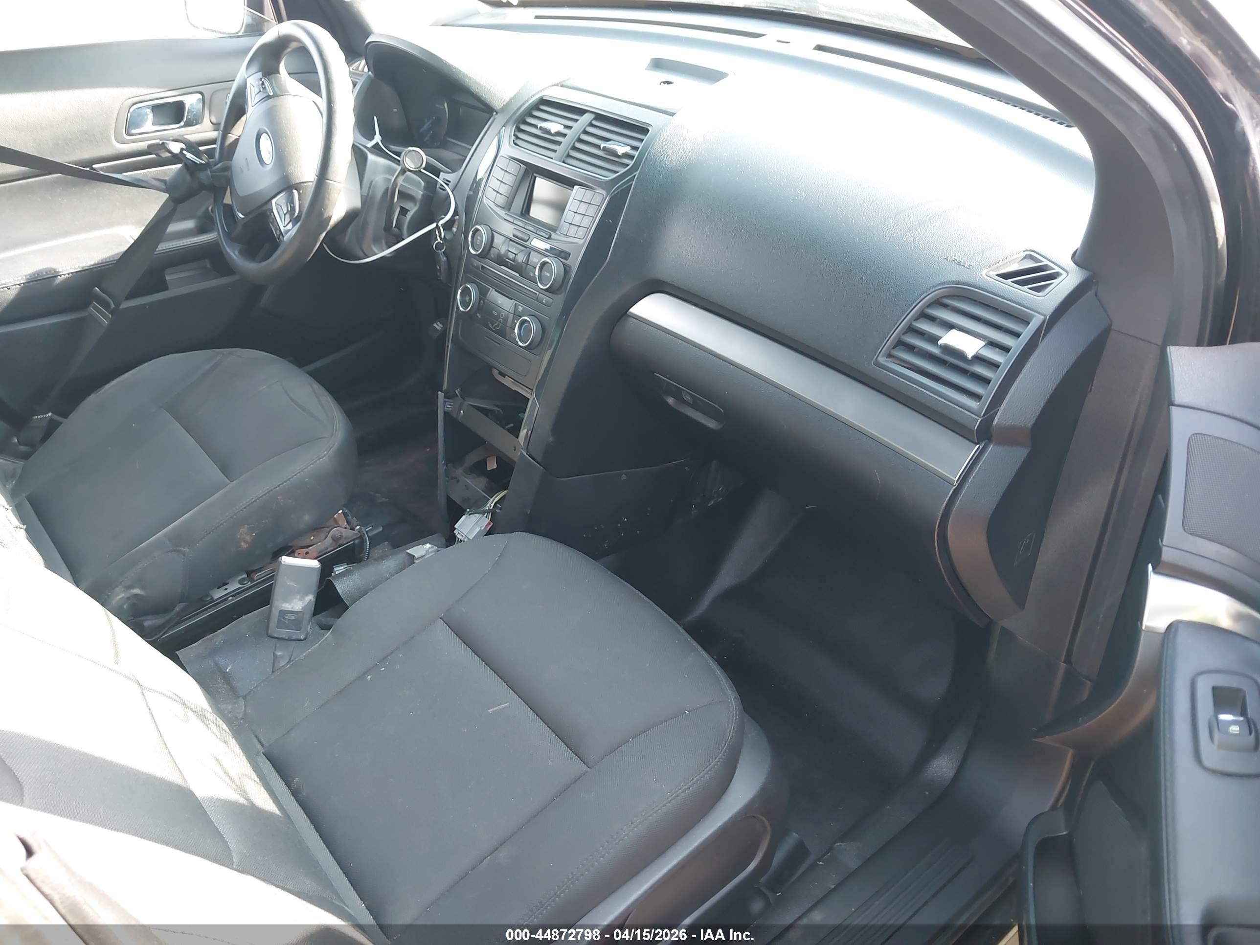 FORD UTILITY image 5