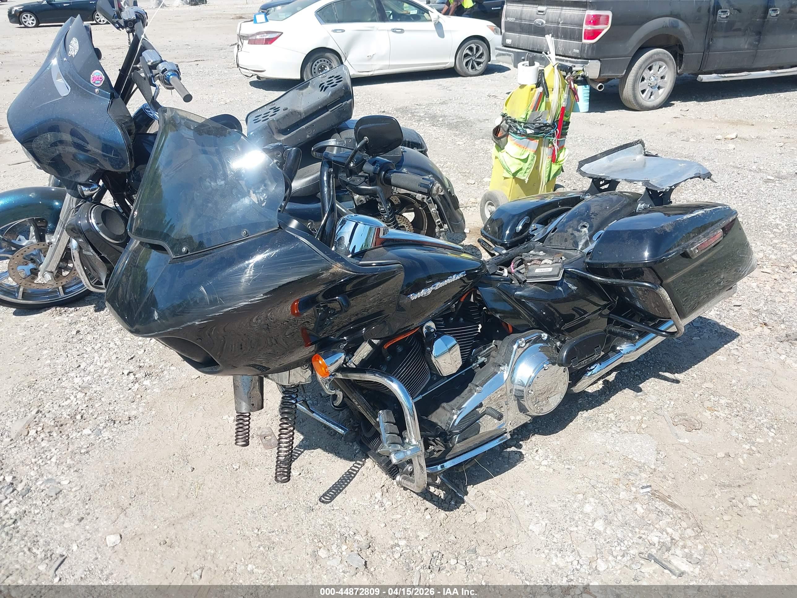 HARLEY-DAVIDSON FLTRX image 2