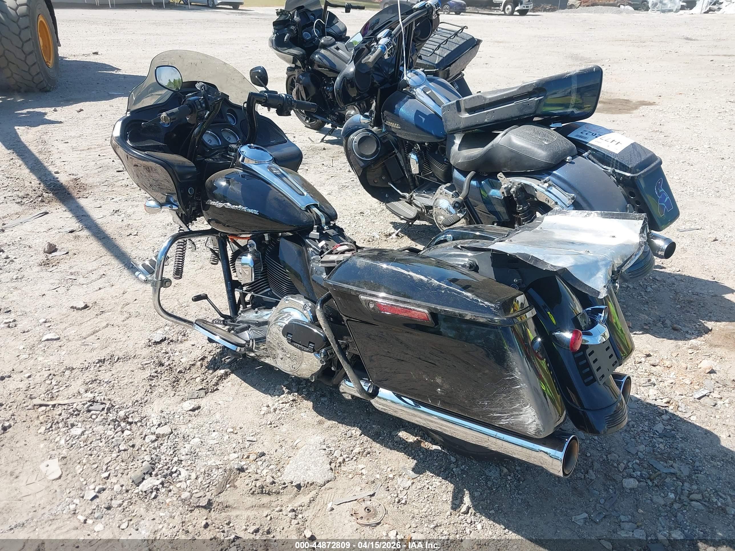 HARLEY-DAVIDSON FLTRX image 3