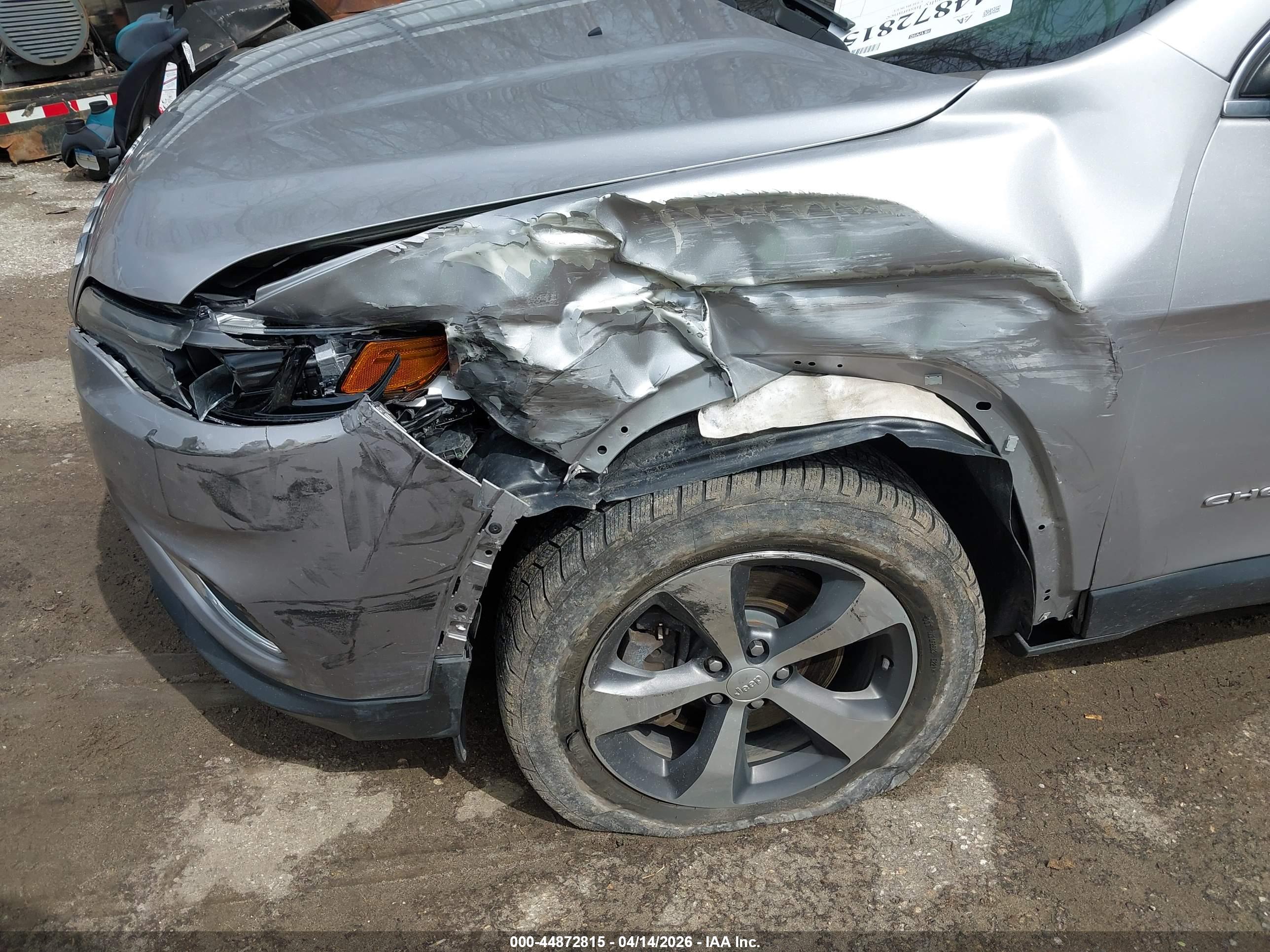 JEEP CHEROKEE image 6