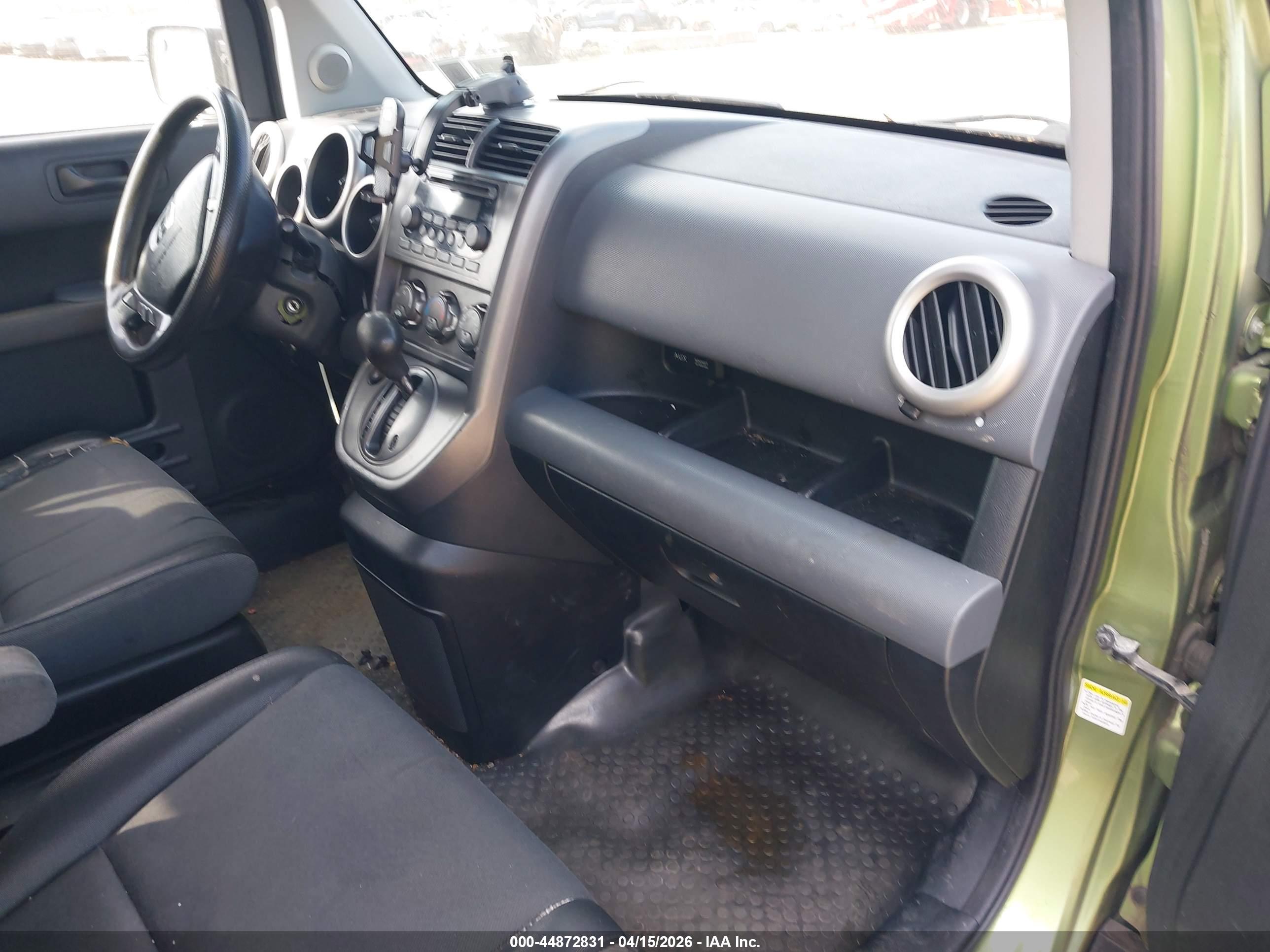 HONDA ELEMENT image 5