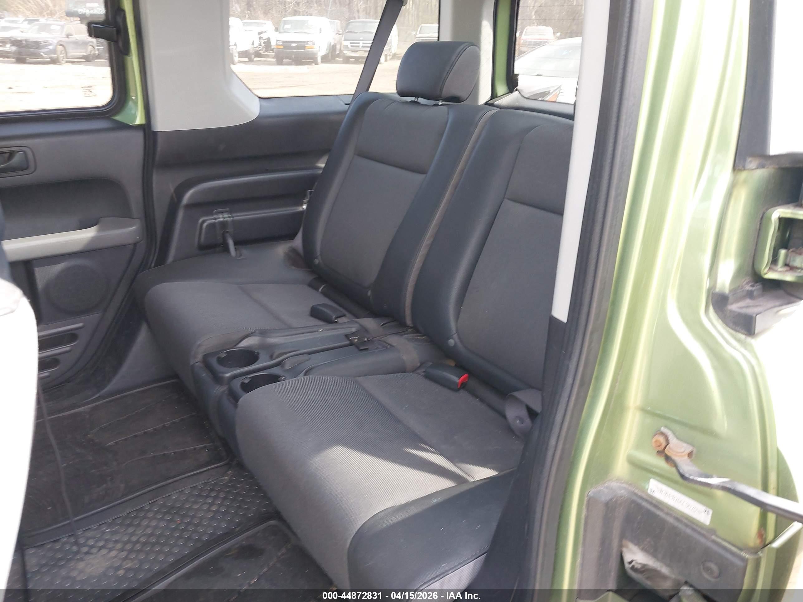 HONDA ELEMENT image 8