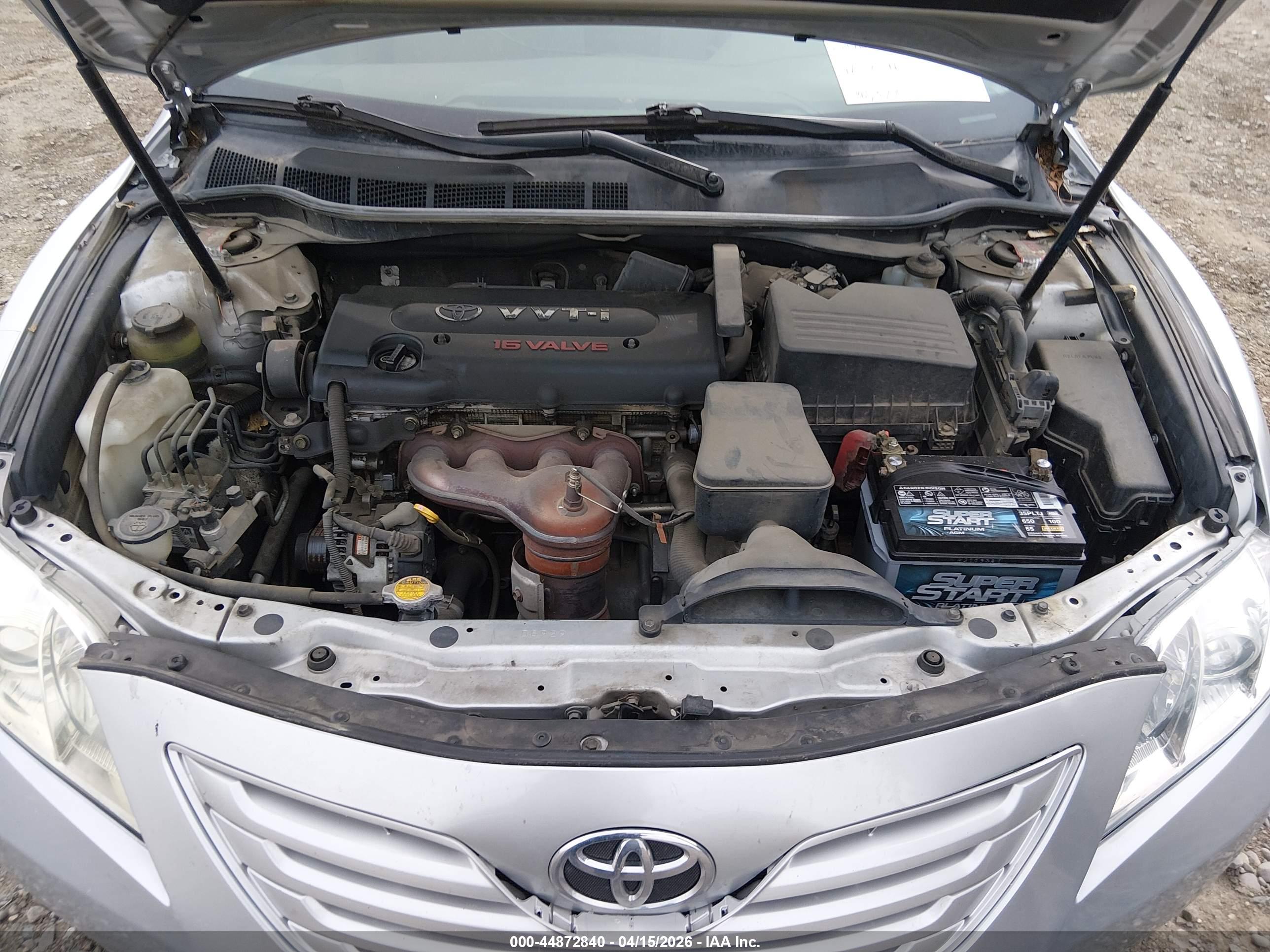 TOYOTA CAMRY image 10