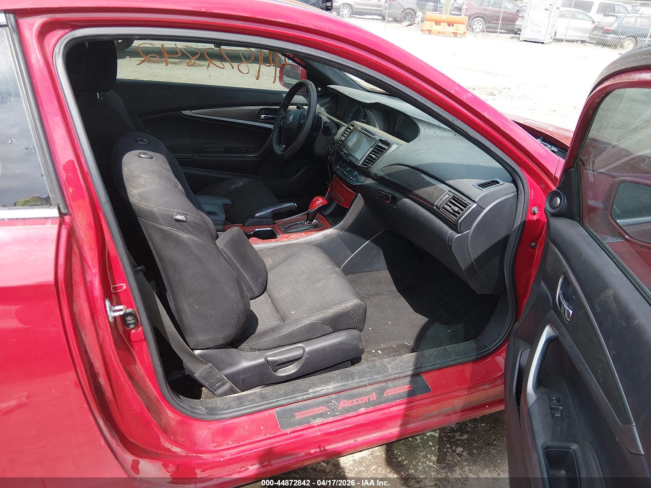 HONDA ACCORD image 5