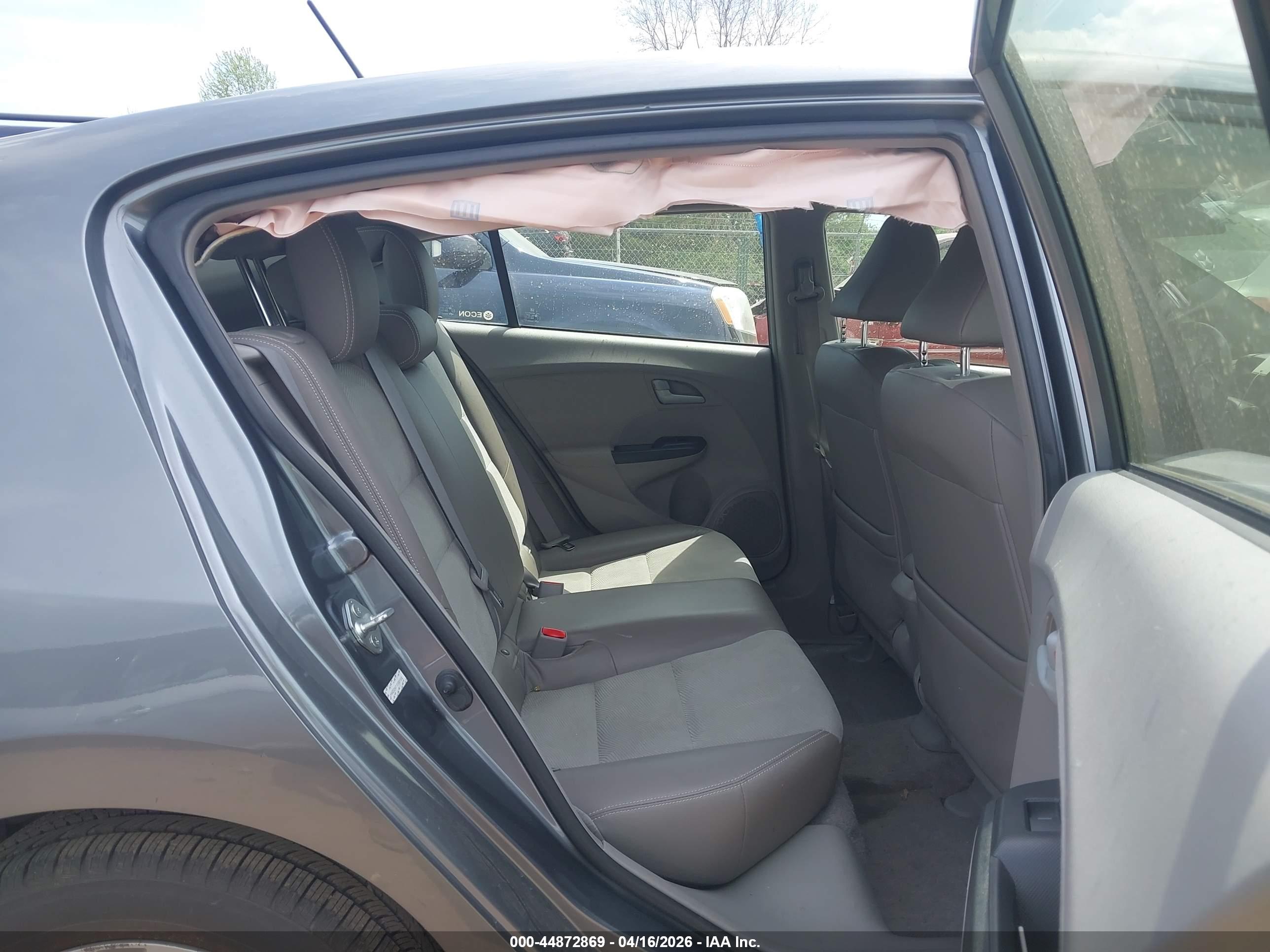 HONDA INSIGHT image 8
