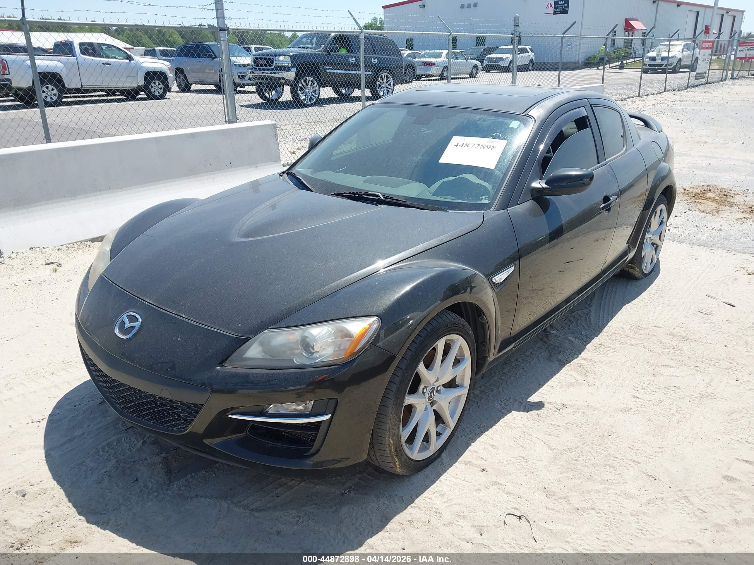 MAZDA RX-8 image 2