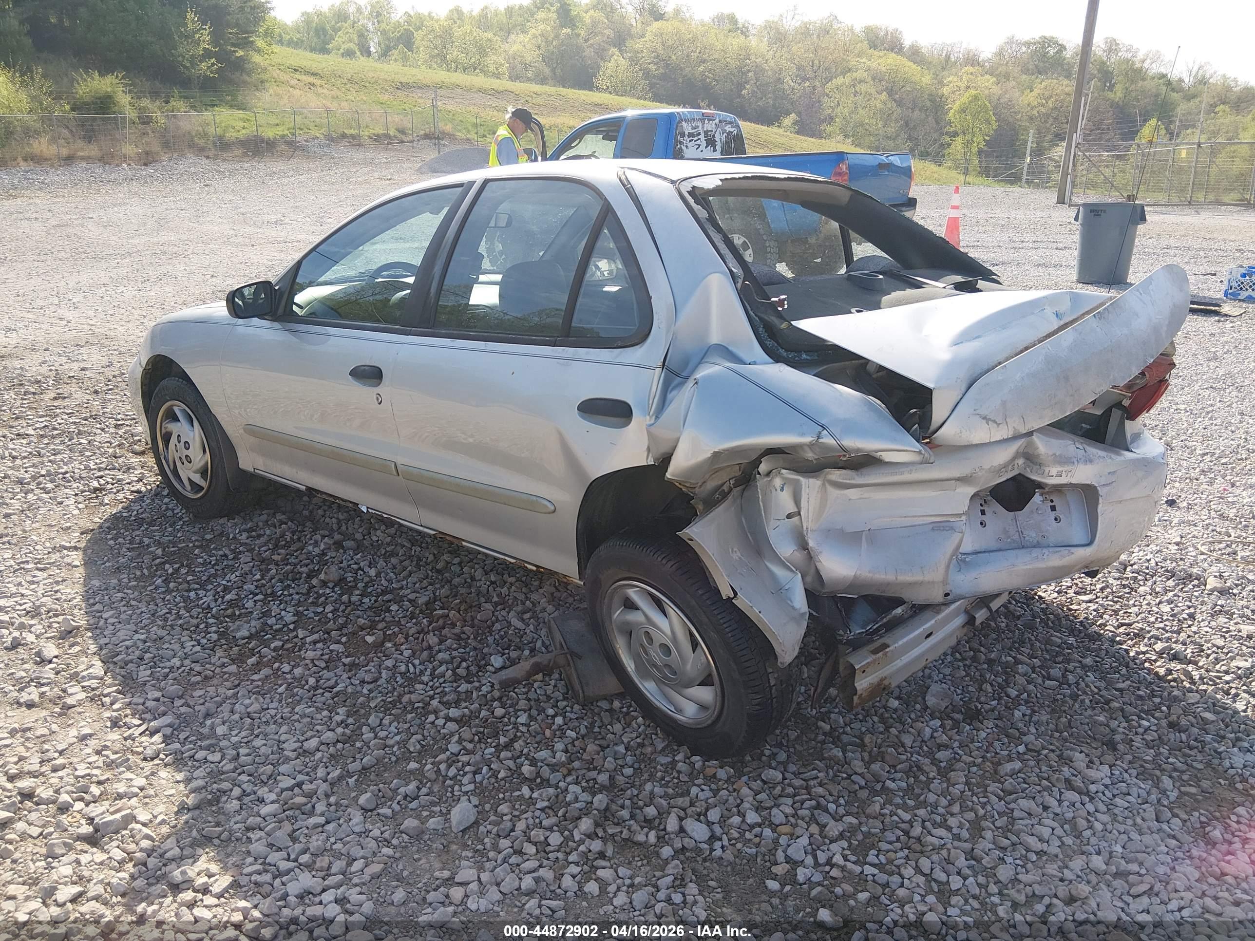CHEVROLET CAVALIER image 3