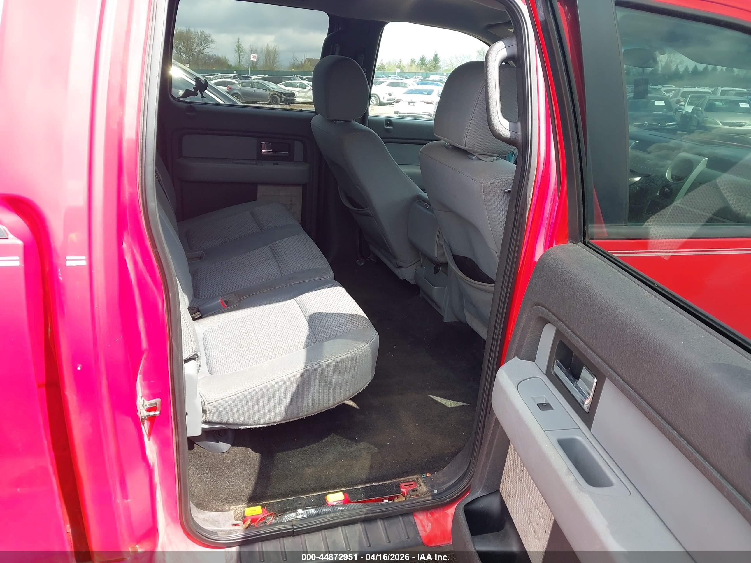 FORD F-150 image 8
