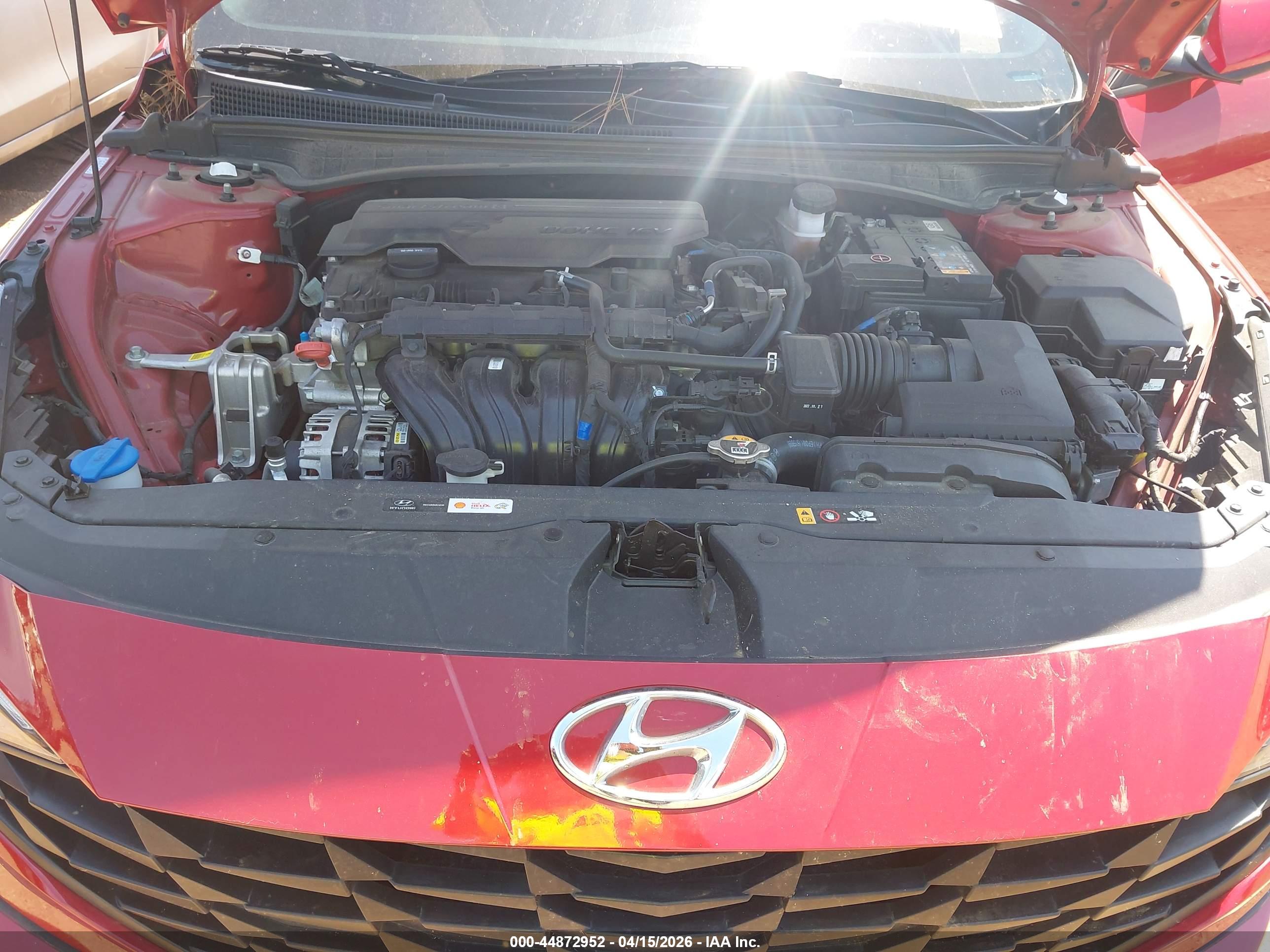 HYUNDAI ELANTRA image 10