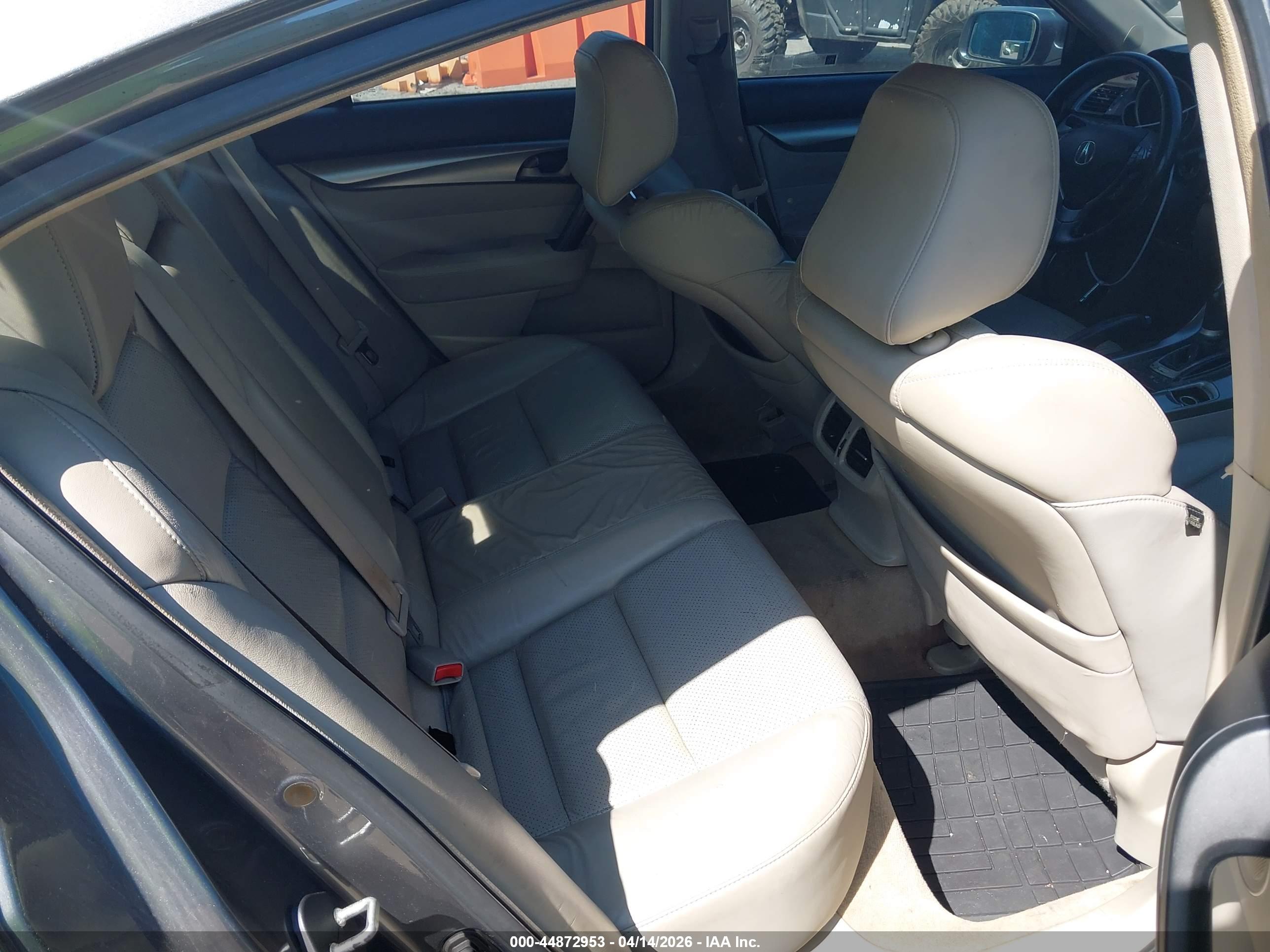 ACURA TL image 8