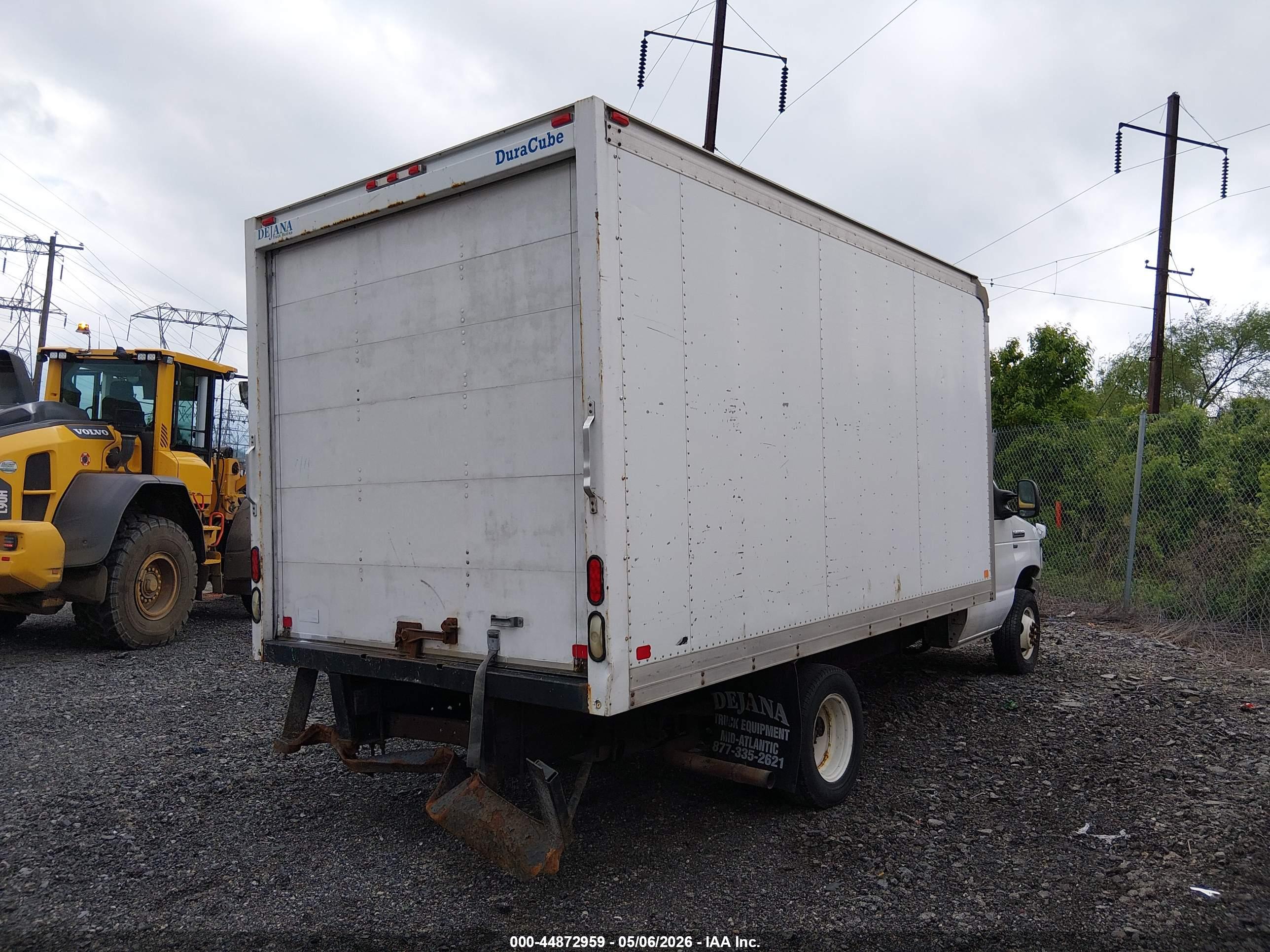 FORD E-350 image 4