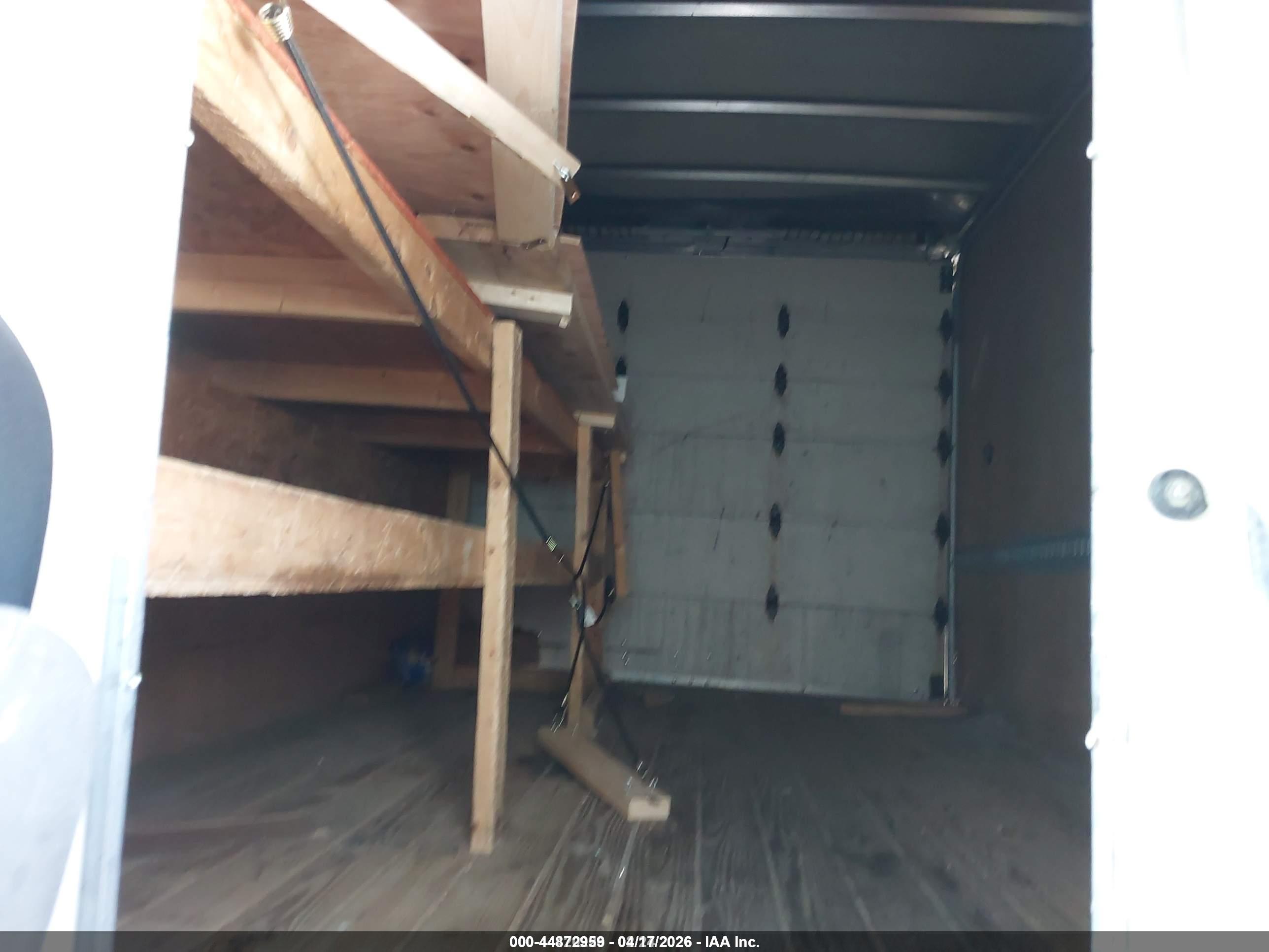 FORD E-350 image 7