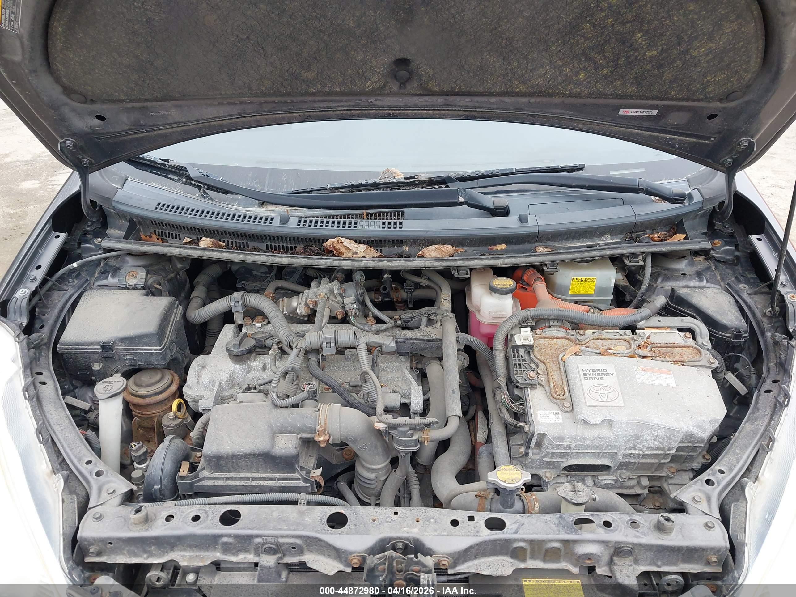 TOYOTA PRIUS image 10