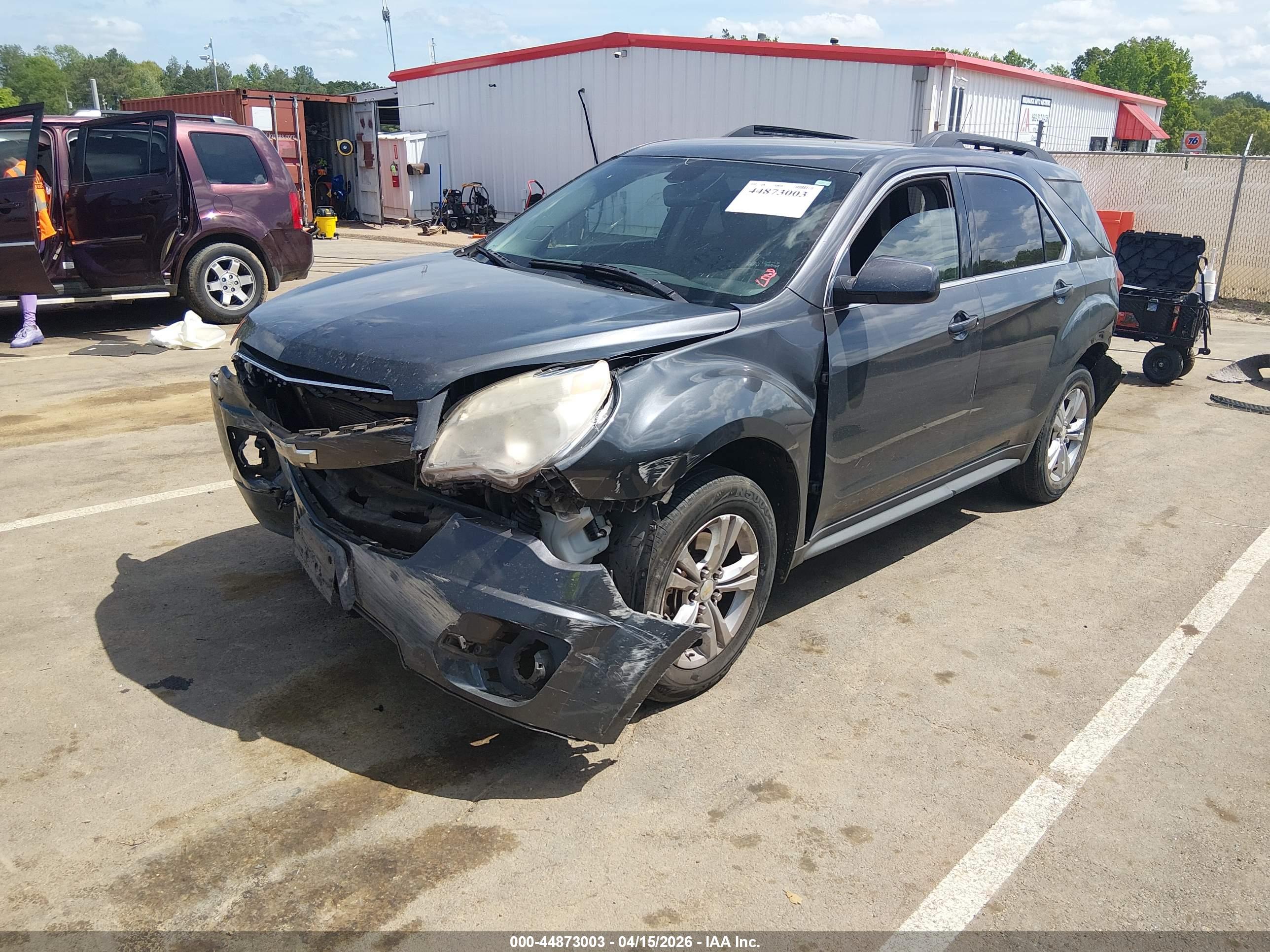CHEVROLET EQUINOX image 2