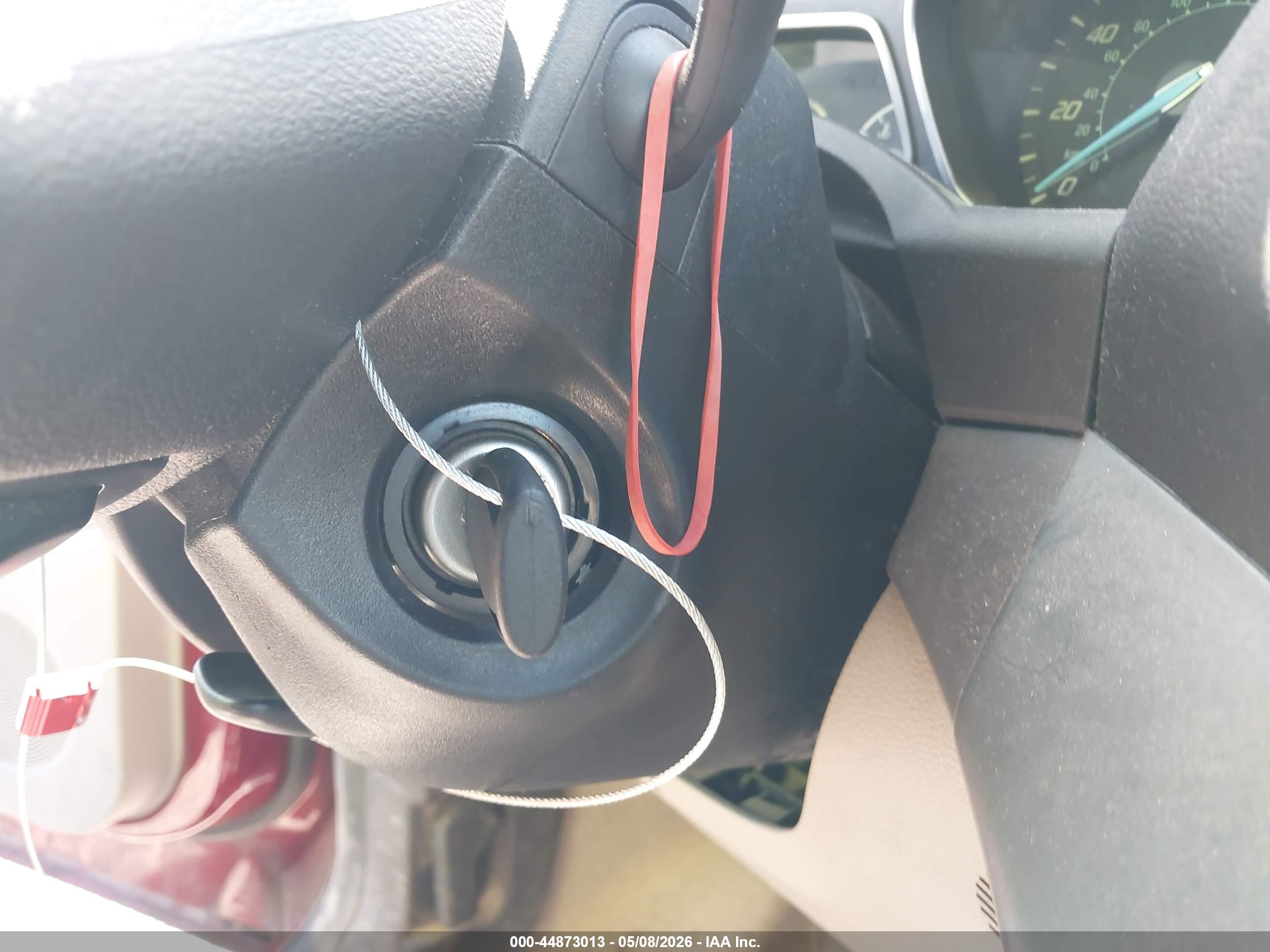 FORD ESCAPE image 11