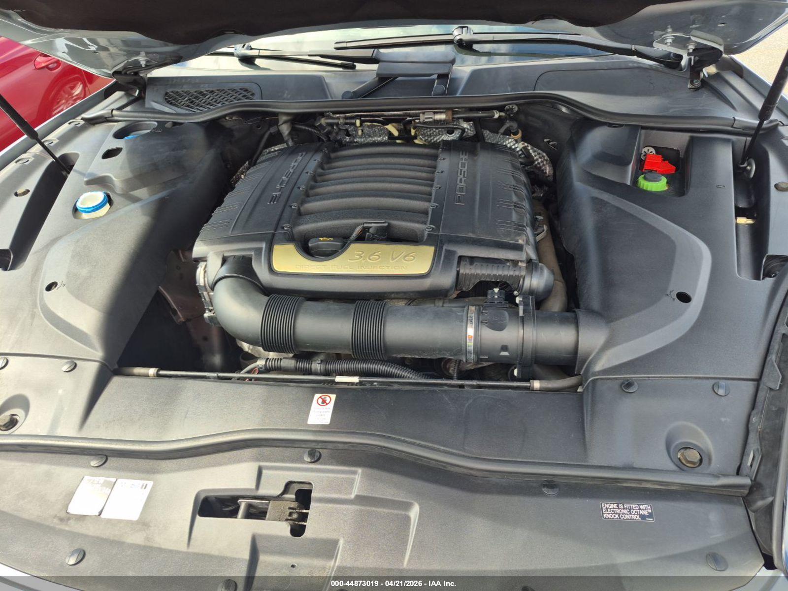 PORSCHE CAYENNE image 10