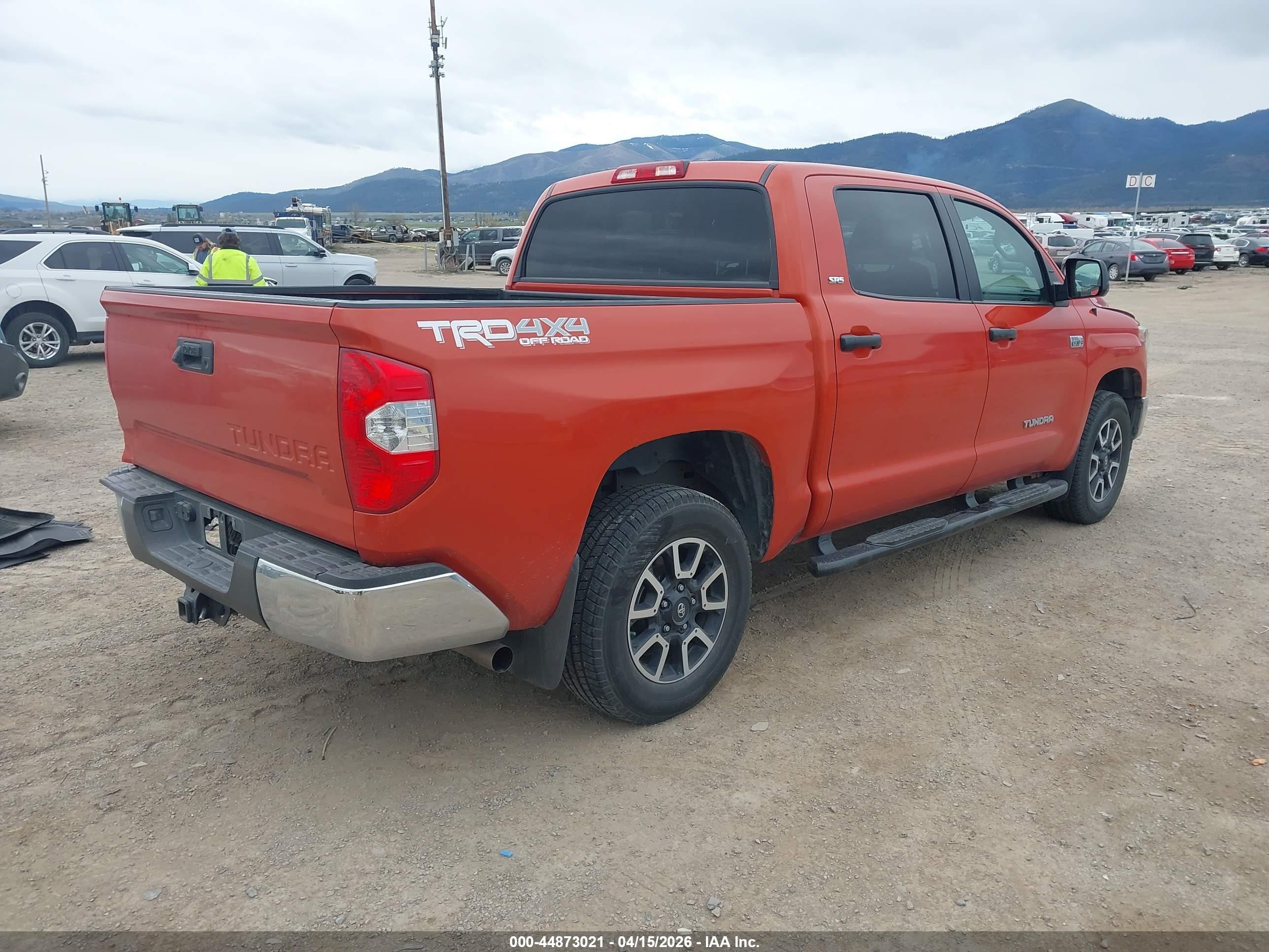 TOYOTA TUNDRA image 4