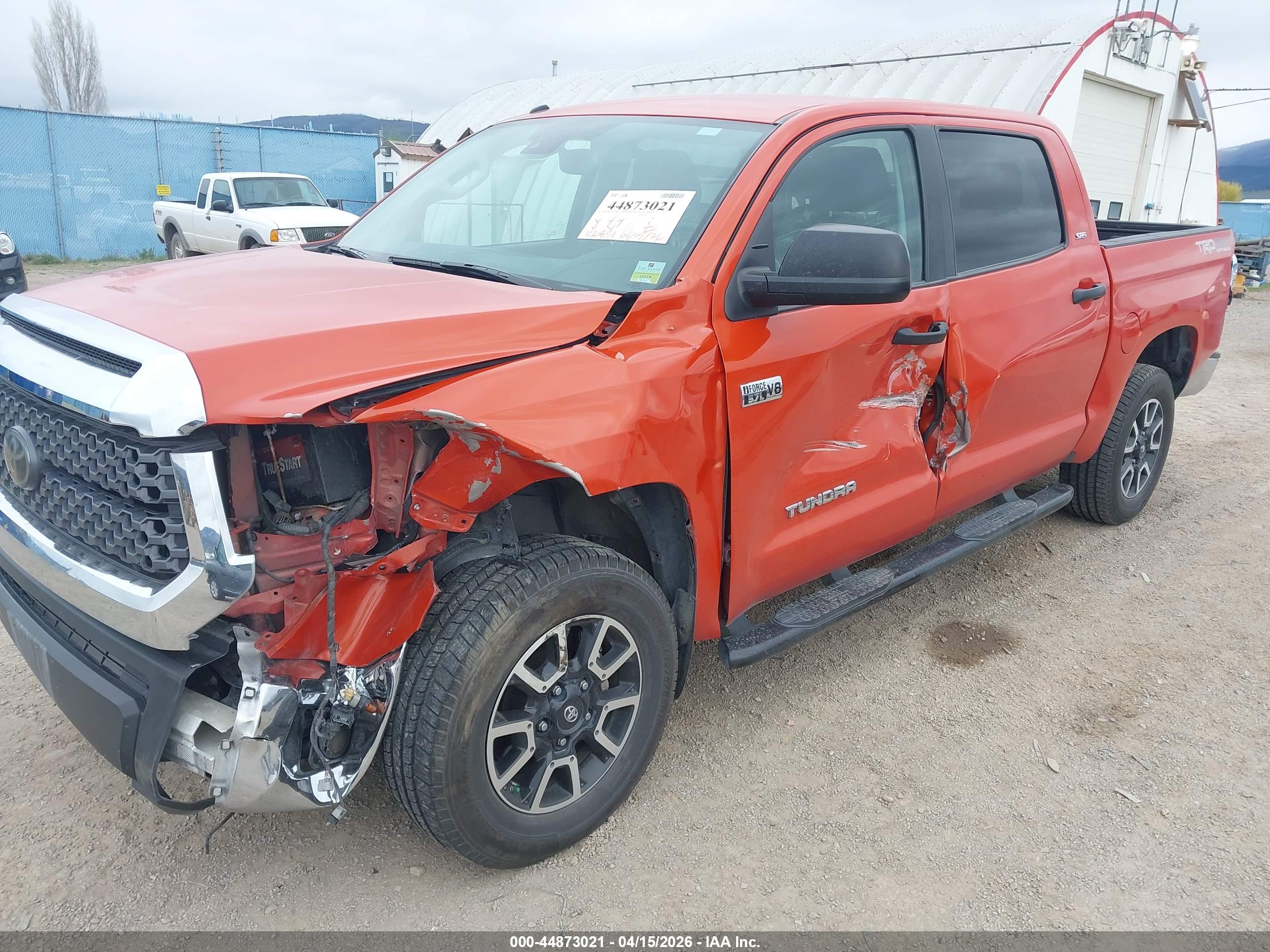 TOYOTA TUNDRA image 6