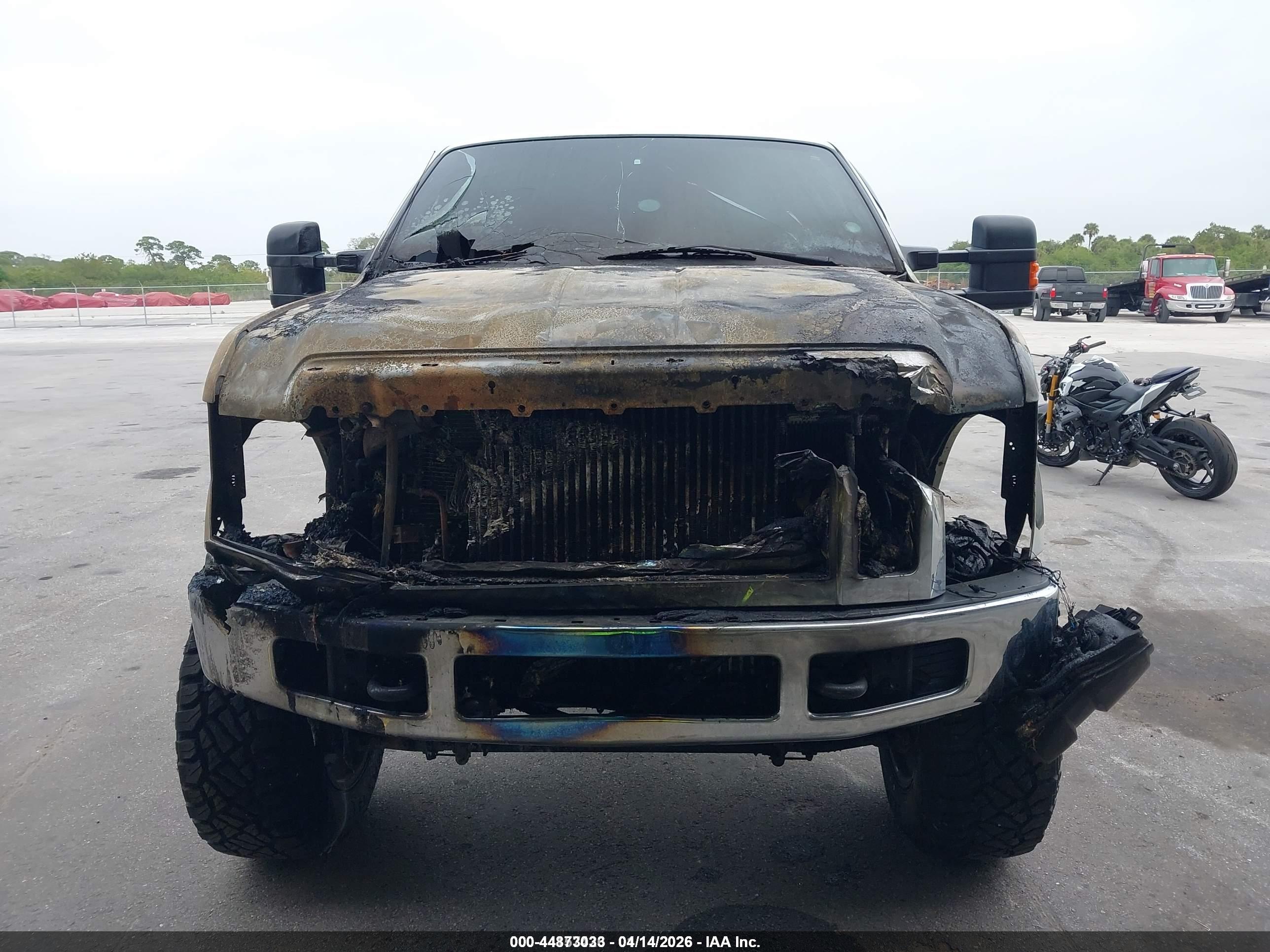 FORD F-250 image 6