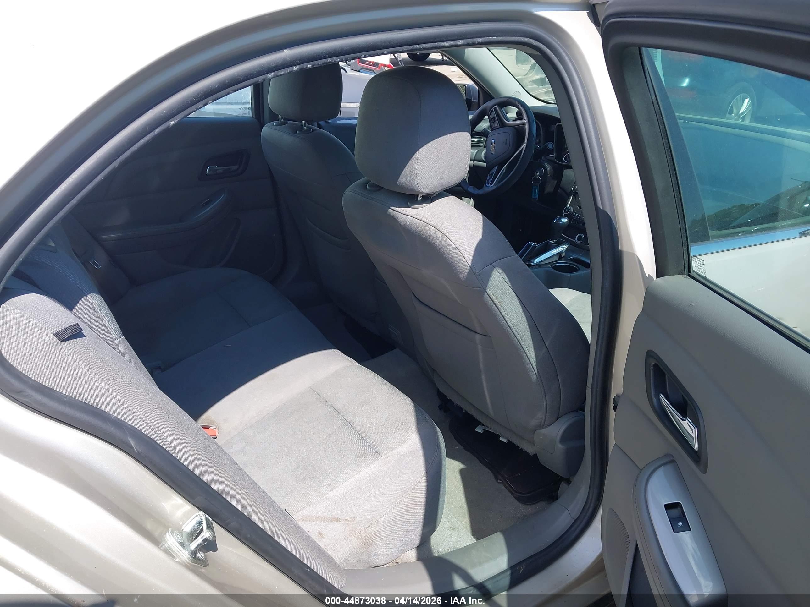 CHEVROLET MALIBU image 8