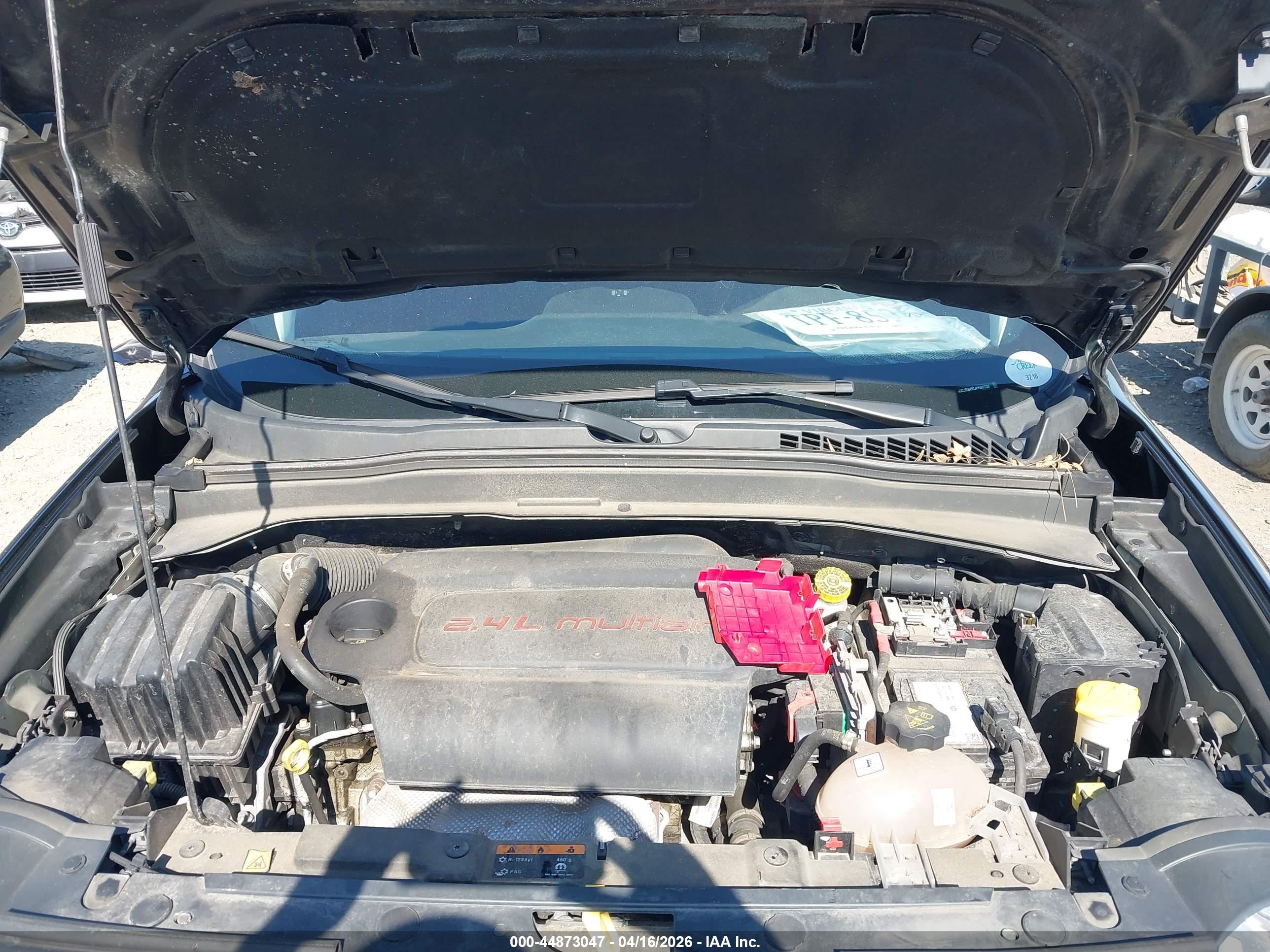 JEEP RENEGADE image 10