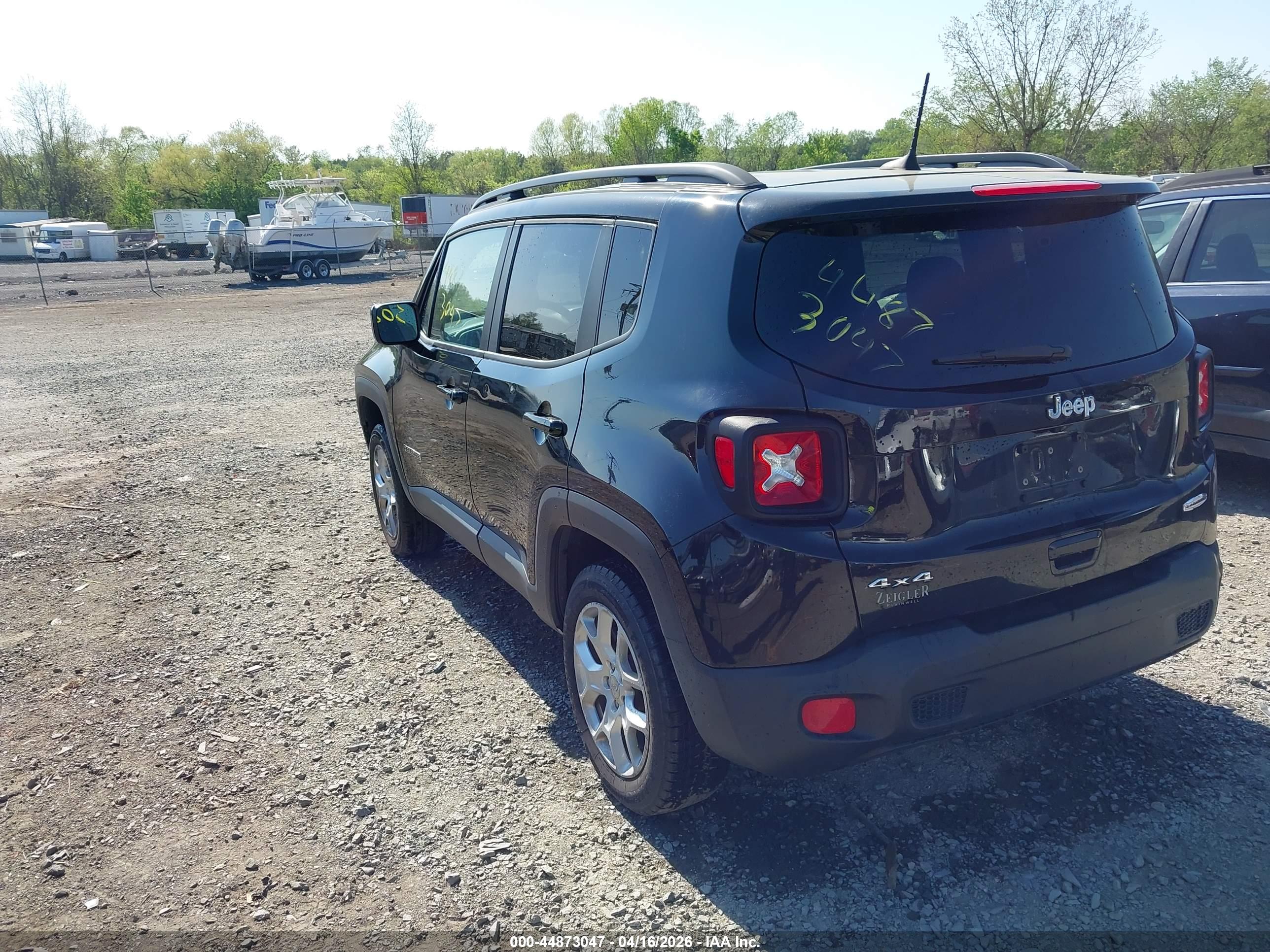 JEEP RENEGADE image 3