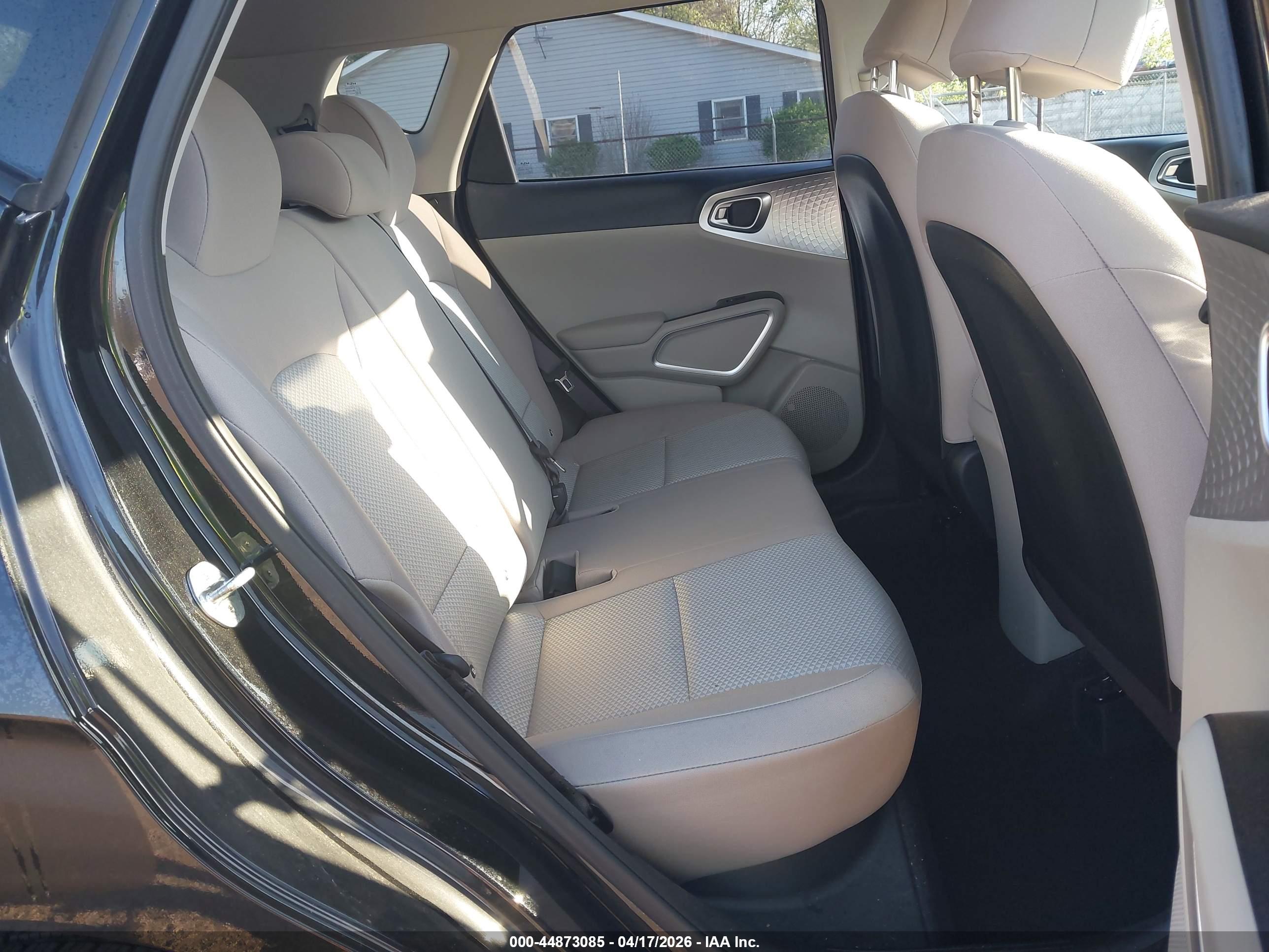 KIA SOUL image 8