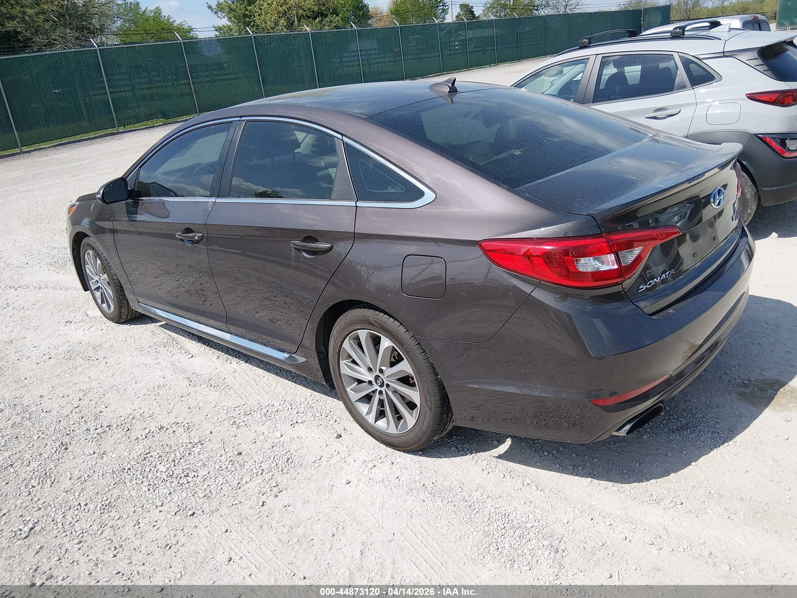 HYUNDAI SONATA image 3
