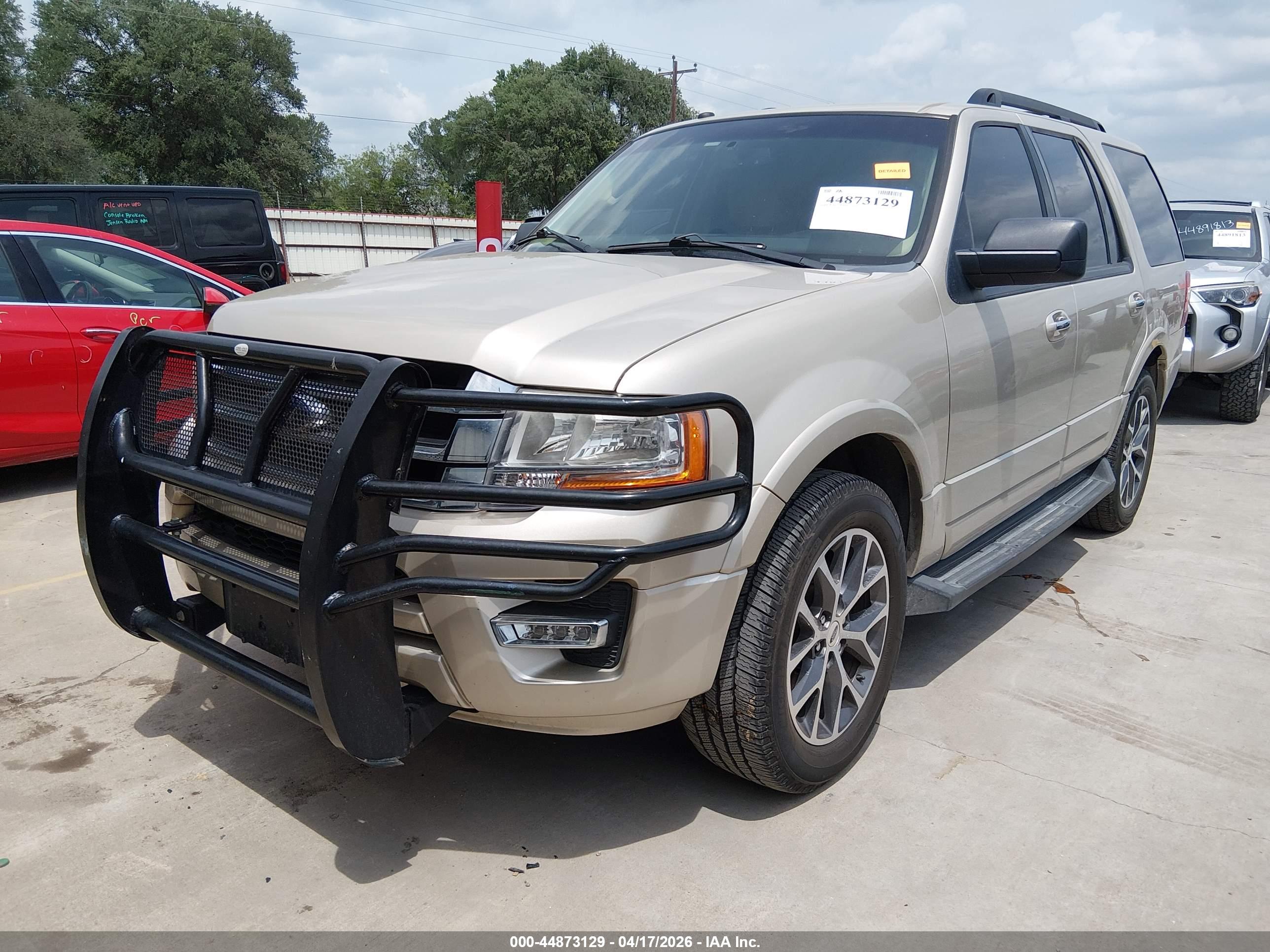 FORD EXPEDITION image 2