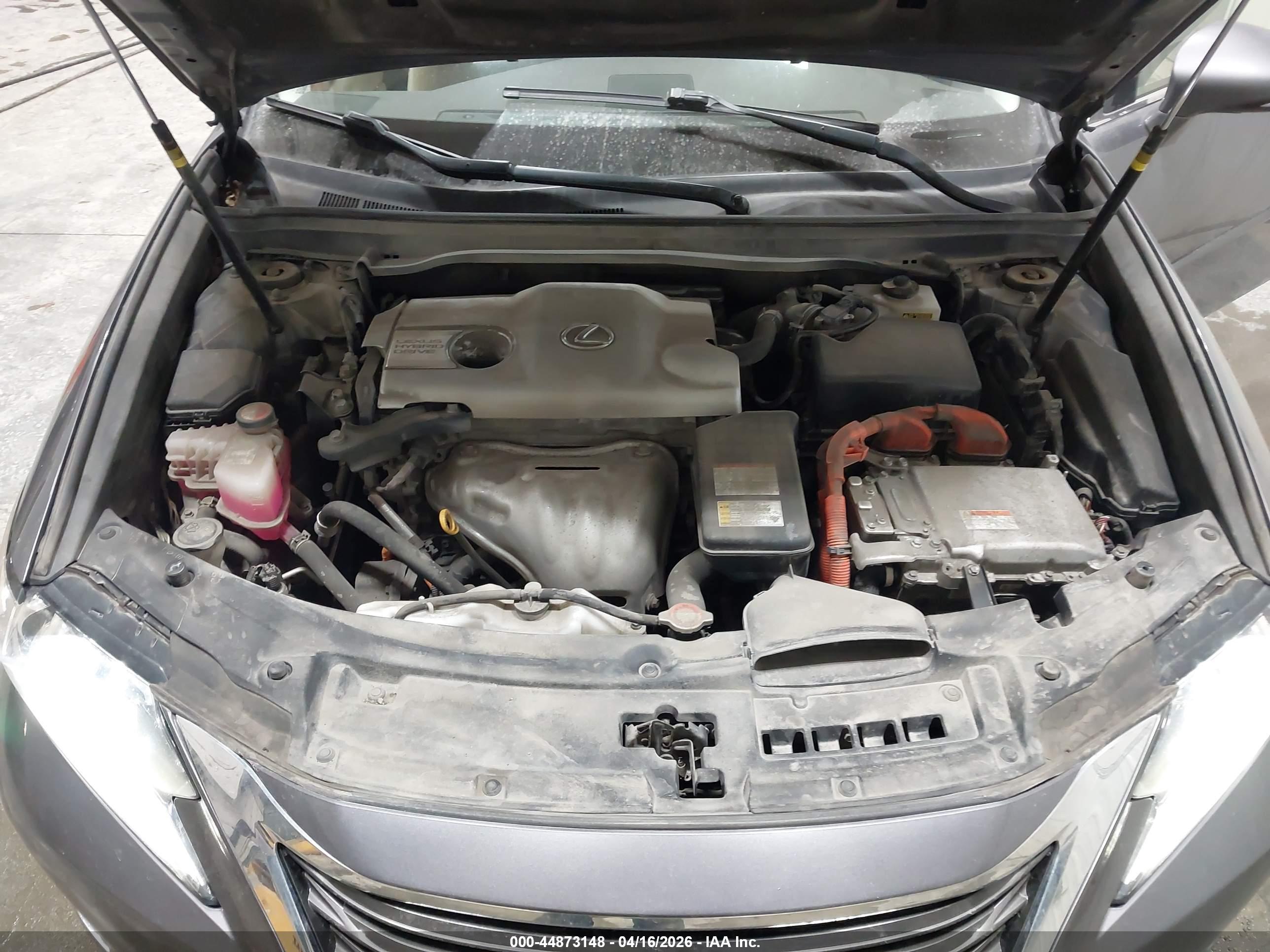 LEXUS ES image 10