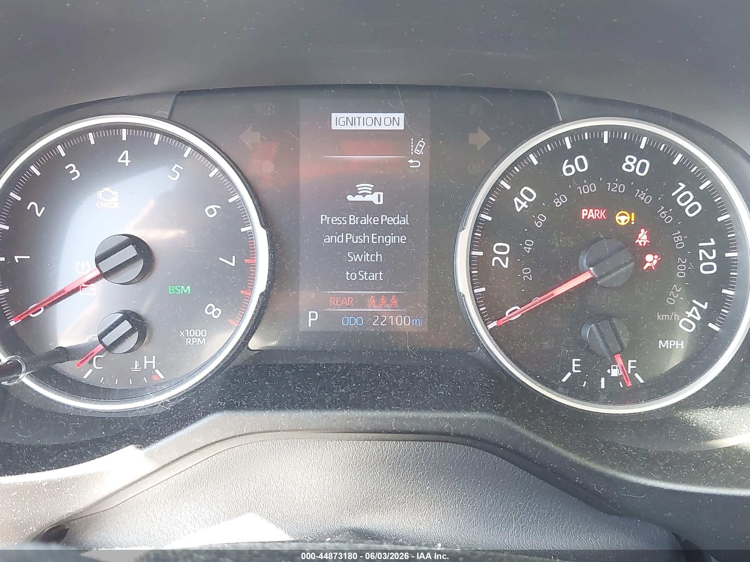 TOYOTA RAV4 image 7
