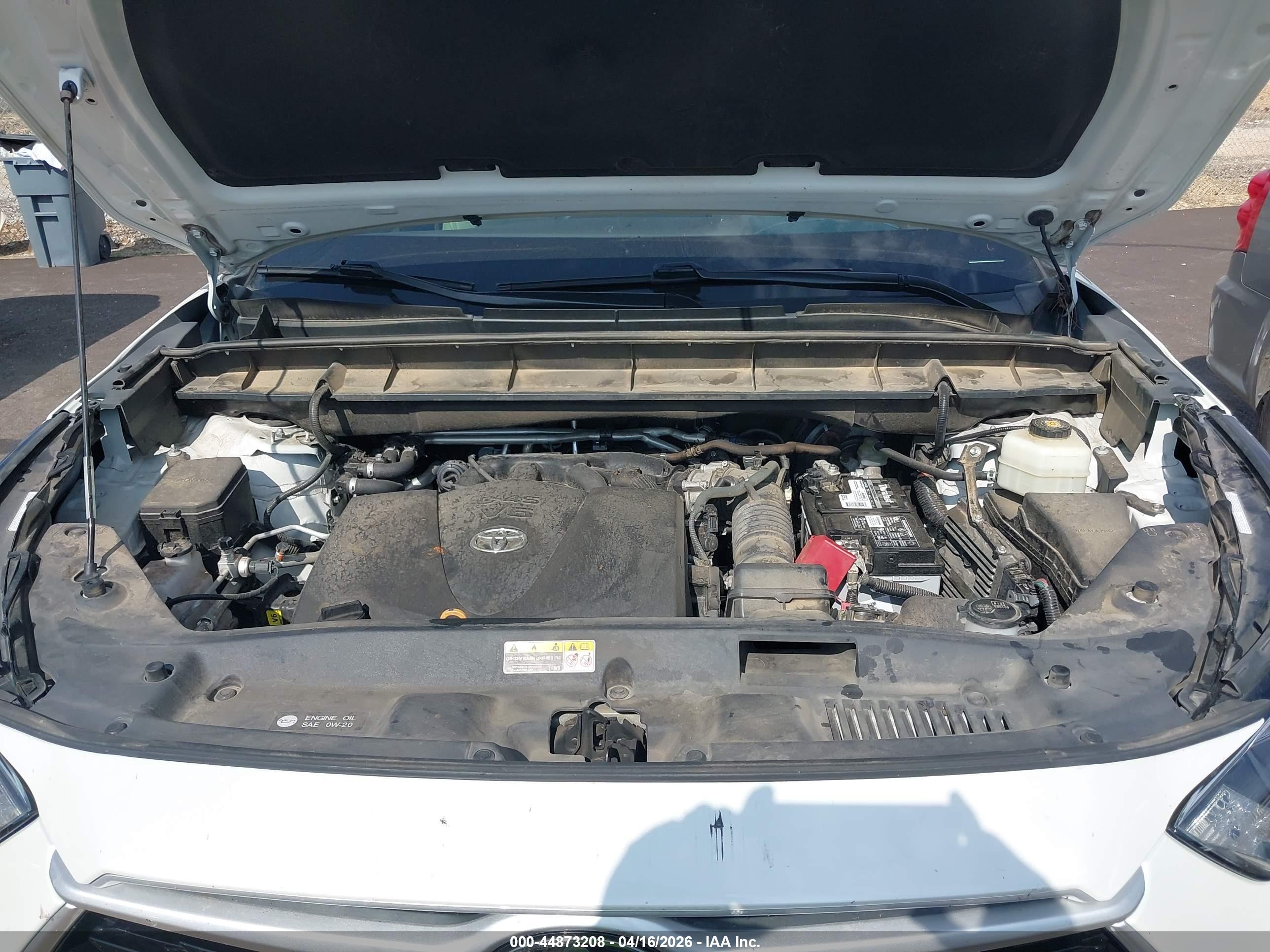 TOYOTA HIGHLANDER image 10