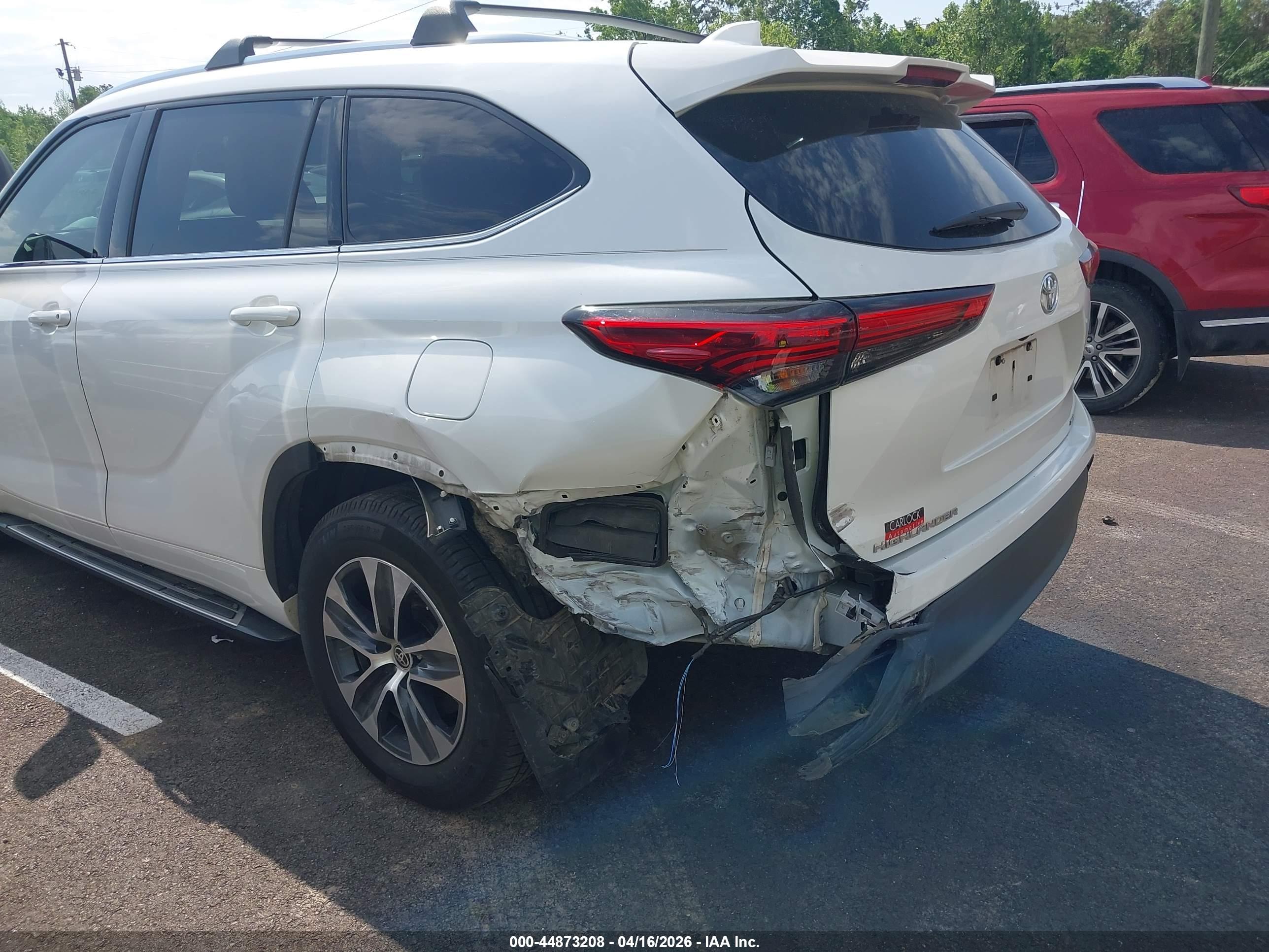 TOYOTA HIGHLANDER image 6