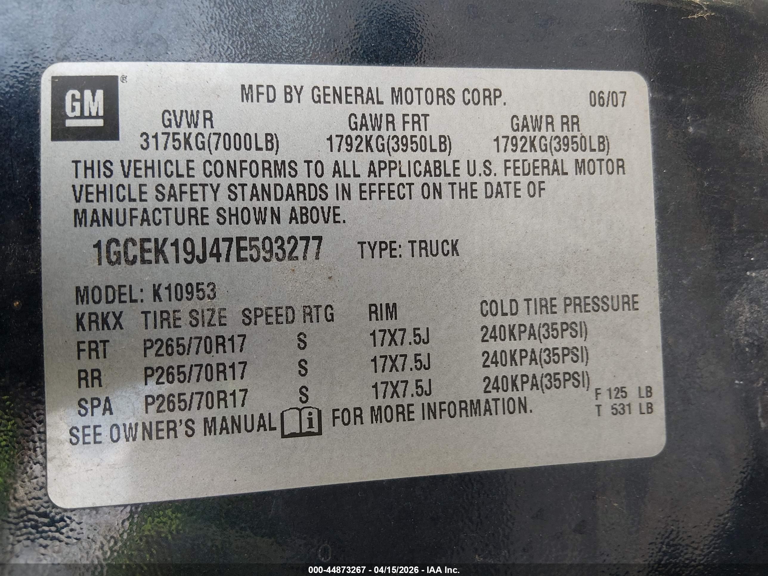 CHEVROLET SILVERADO image 9
