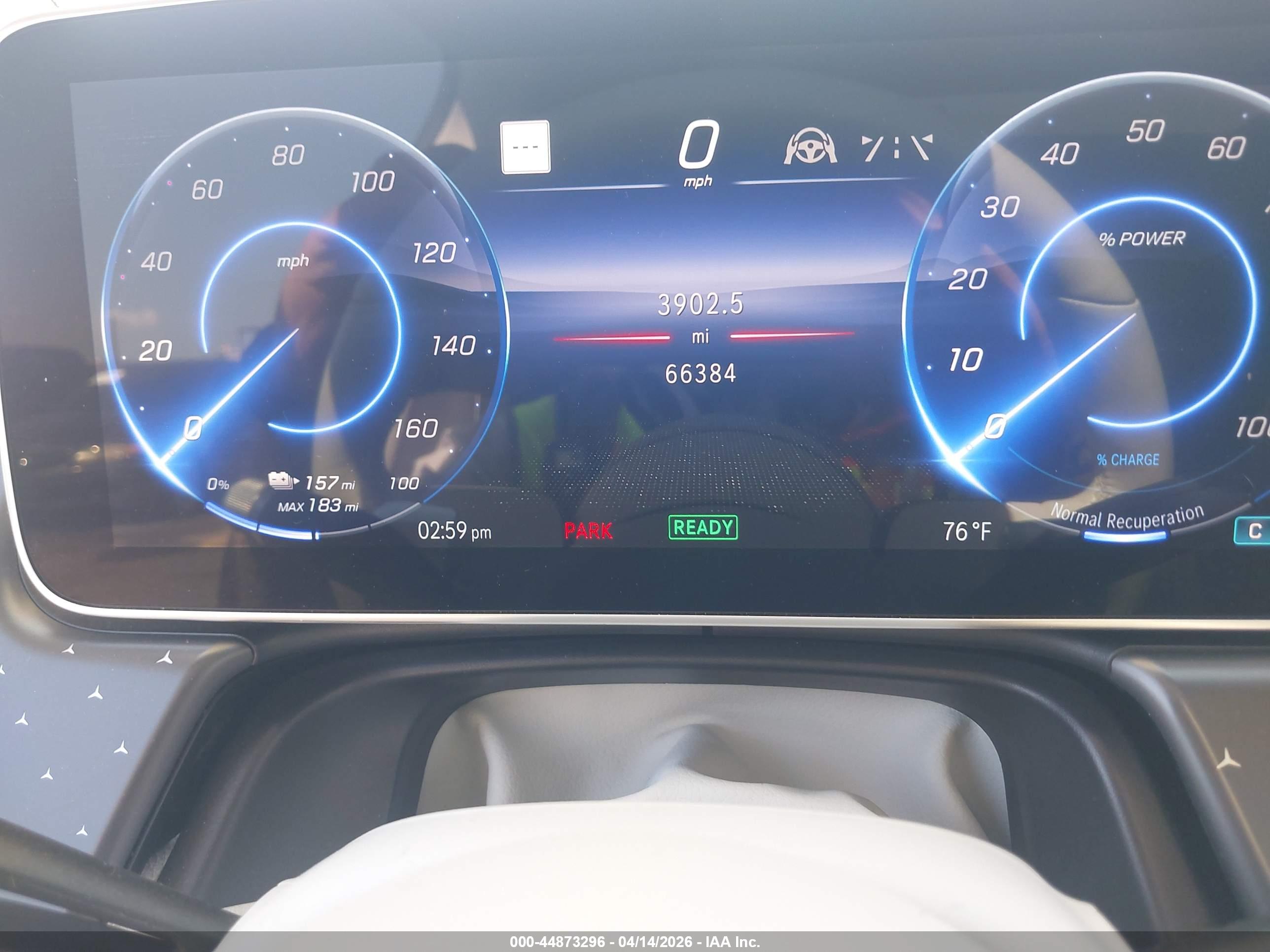 MERCEDES-BENZ EQS image 7