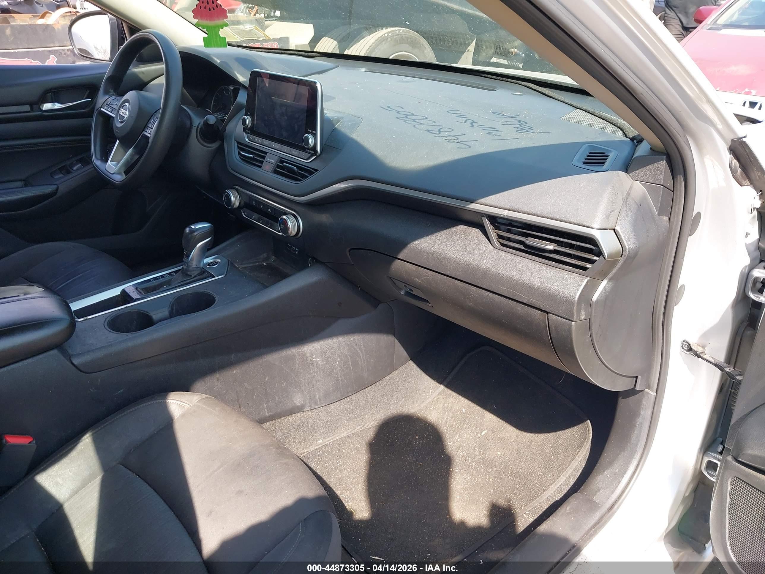 NISSAN ALTIMA image 5