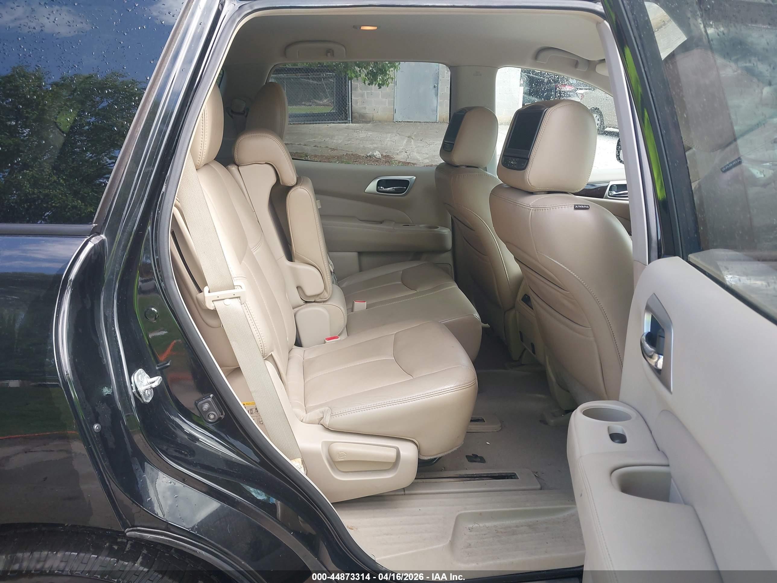NISSAN PATHFINDER image 8