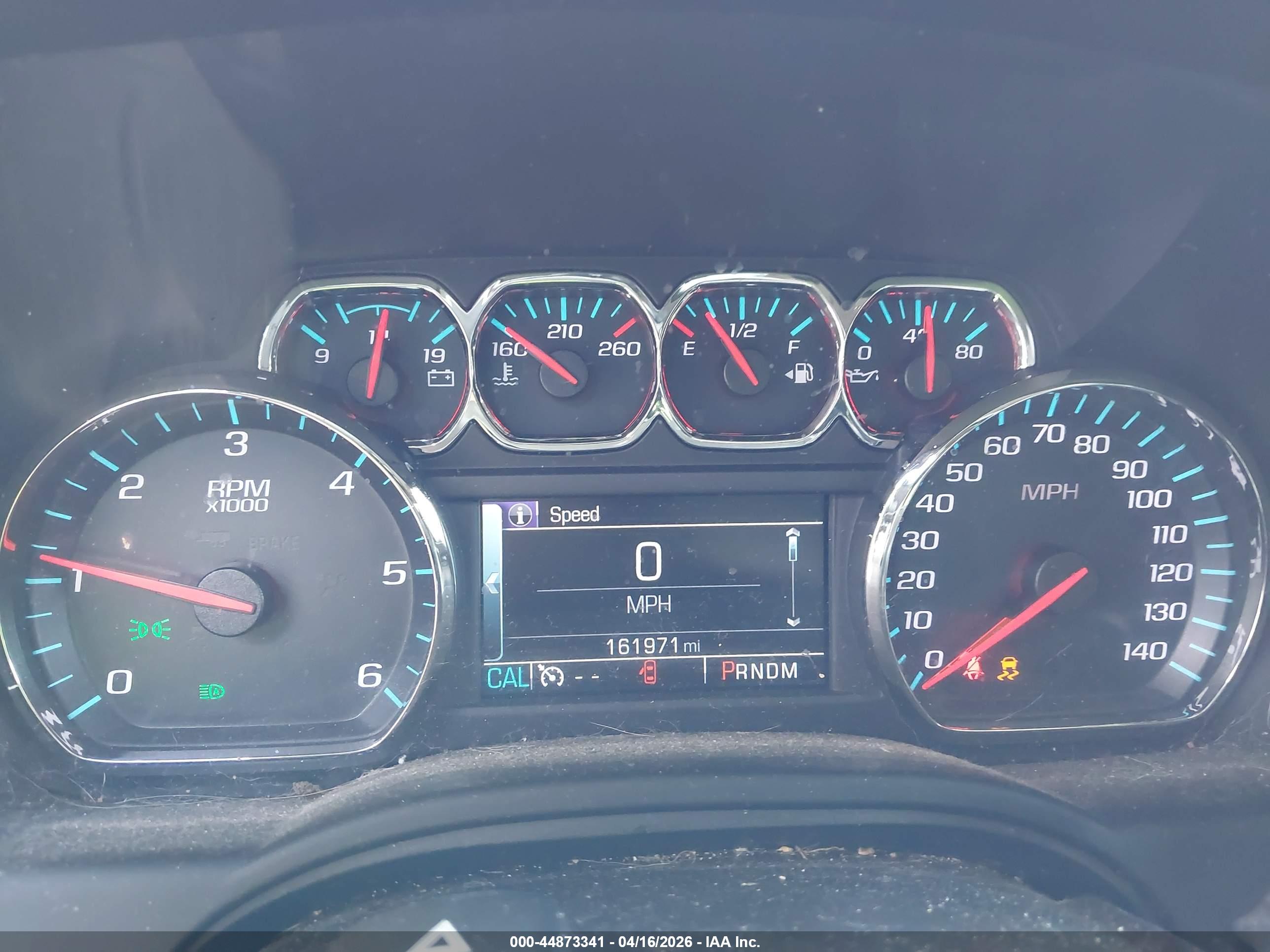 CHEVROLET SUBURBAN image 7