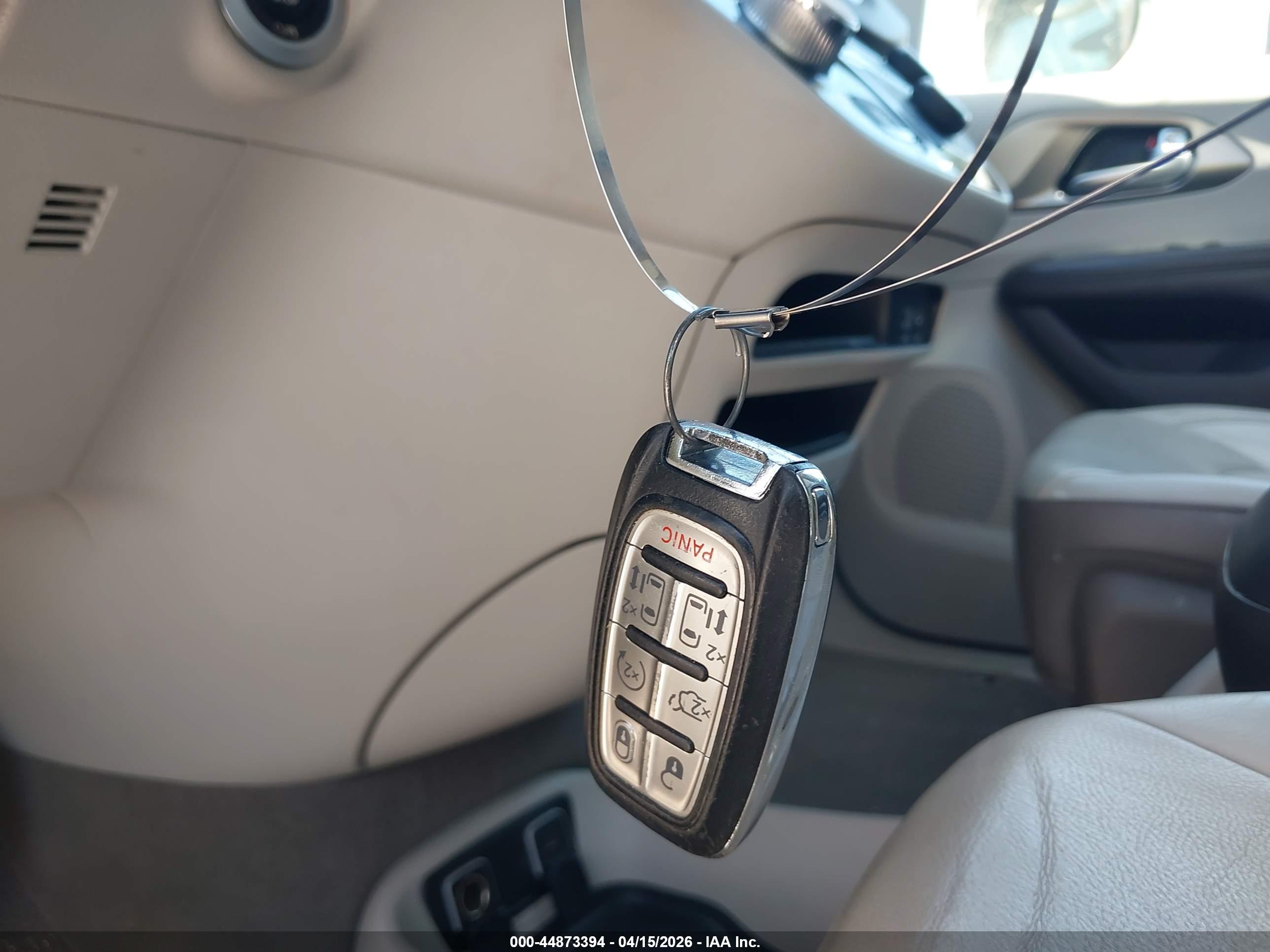 CHRYSLER PACIFICA image 11