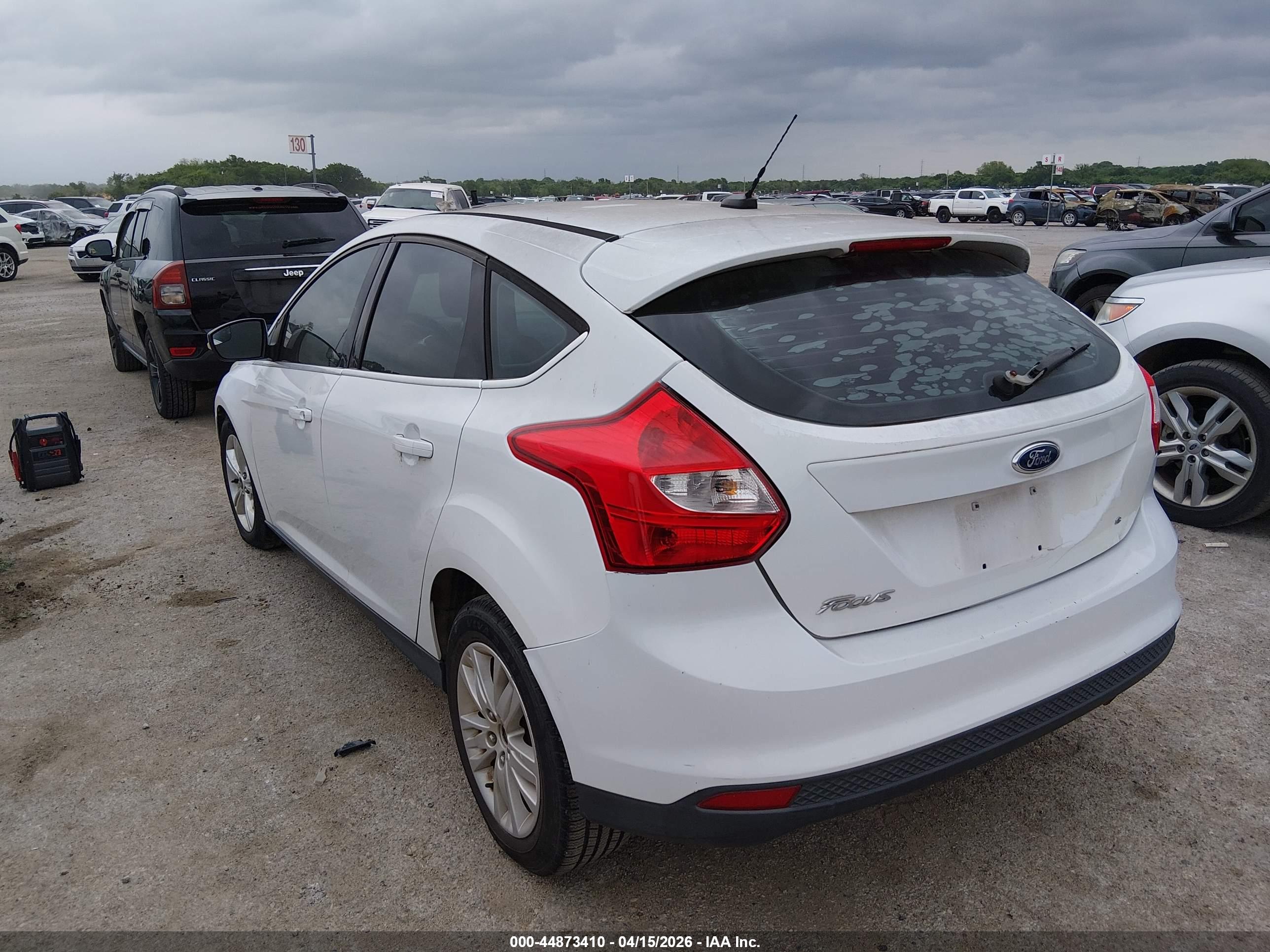 FORD FOCUS image 3