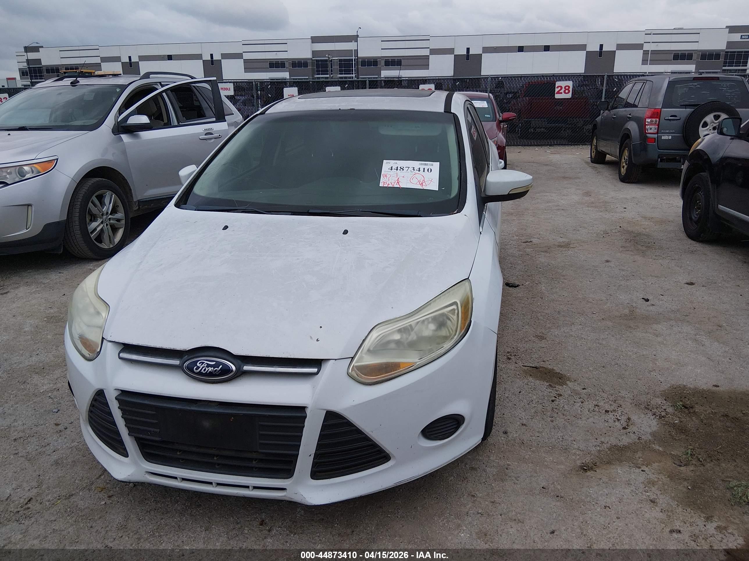 FORD FOCUS image 6